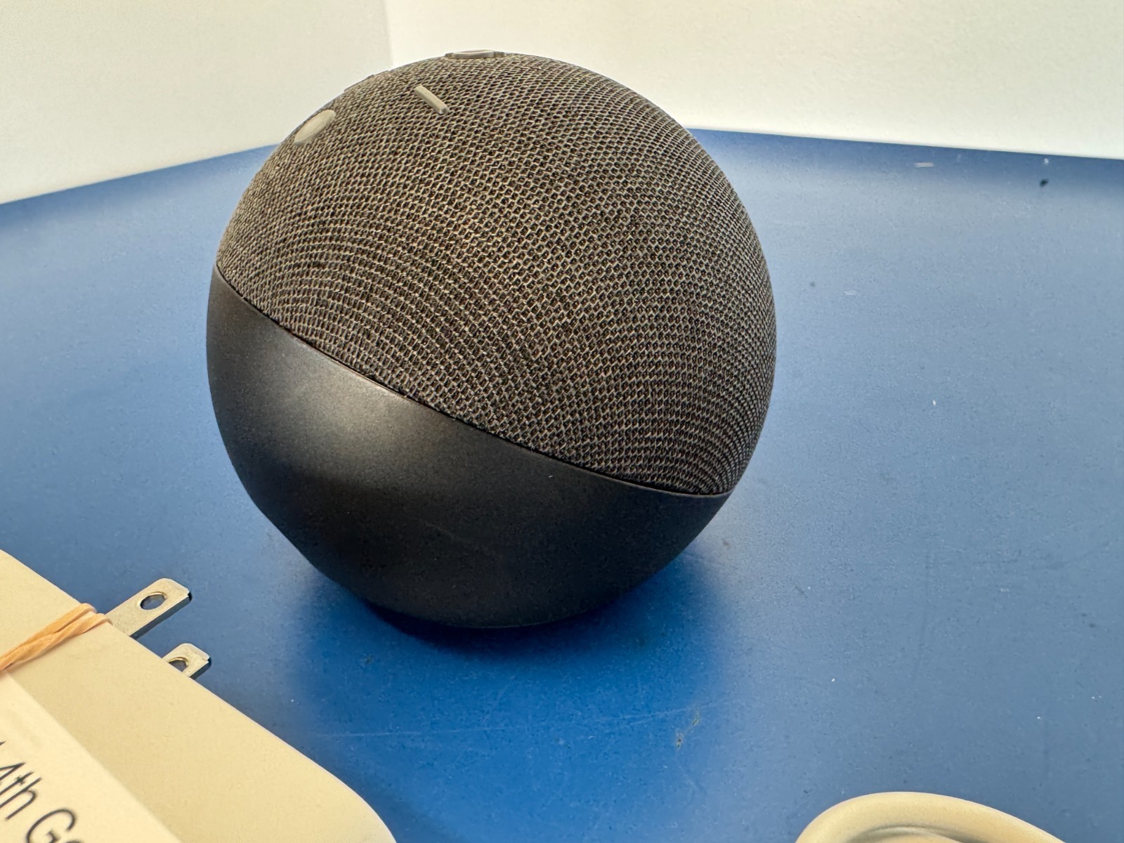 Amazon Echo Dot (4th Gen) B7W64E Smart Speaker Charcoal With Cord Tested - Image 2
