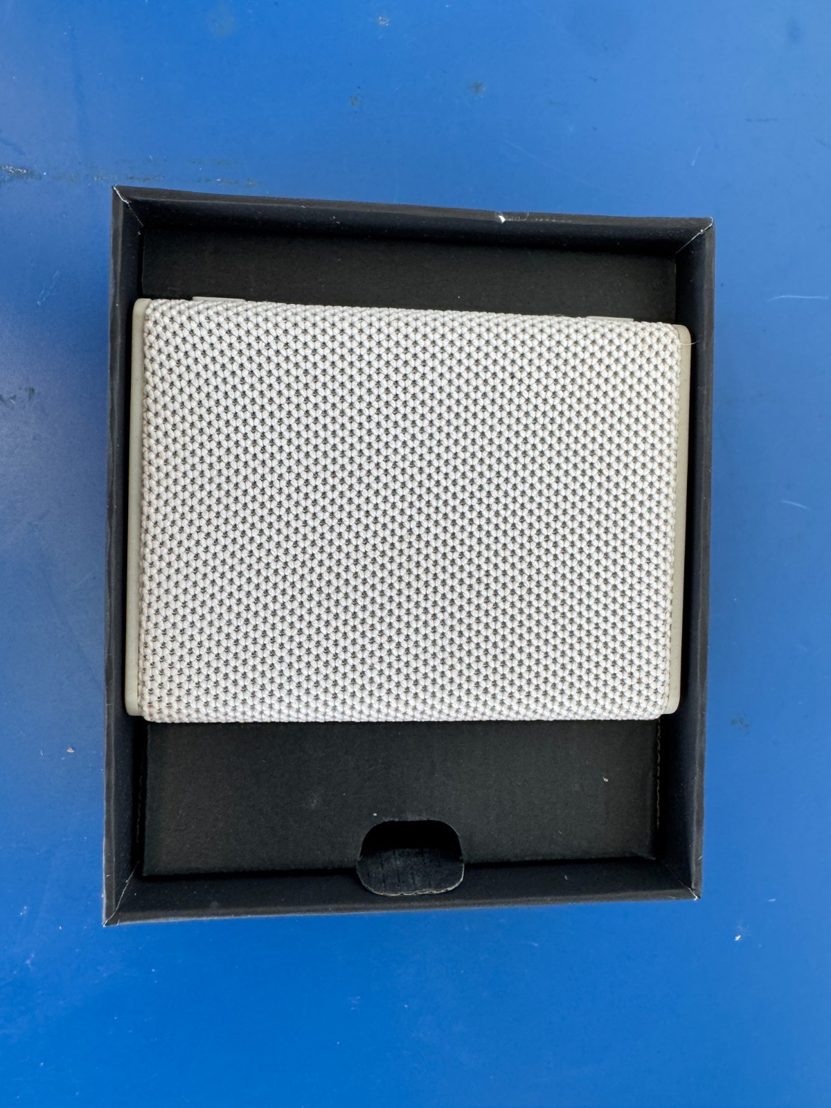 Sydney Portable Speaker - White - Bluetooth battery powered - Image 2