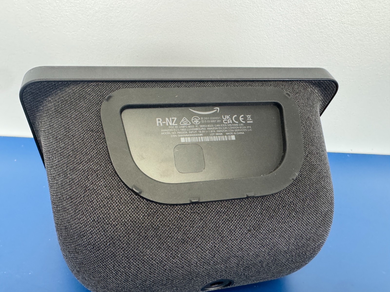 Amazon Echo Show 8 3rd Gen R85SD6 Charcoal Wireless Bluetooth Smart Speaker - Image 2