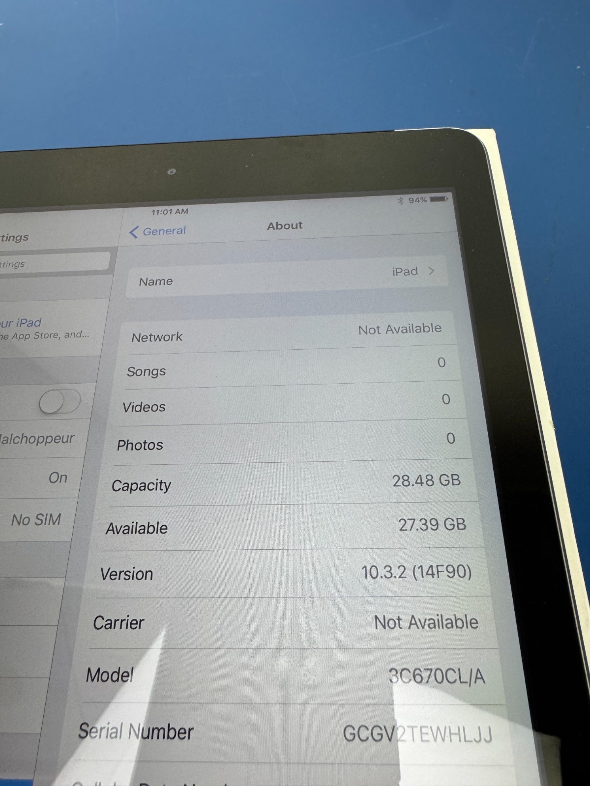 iOS 10.3.2 Apple iPad 5th Generation A1823 32GB Wi-Fi + 4G LTE Cellular 9.7 - Image 3