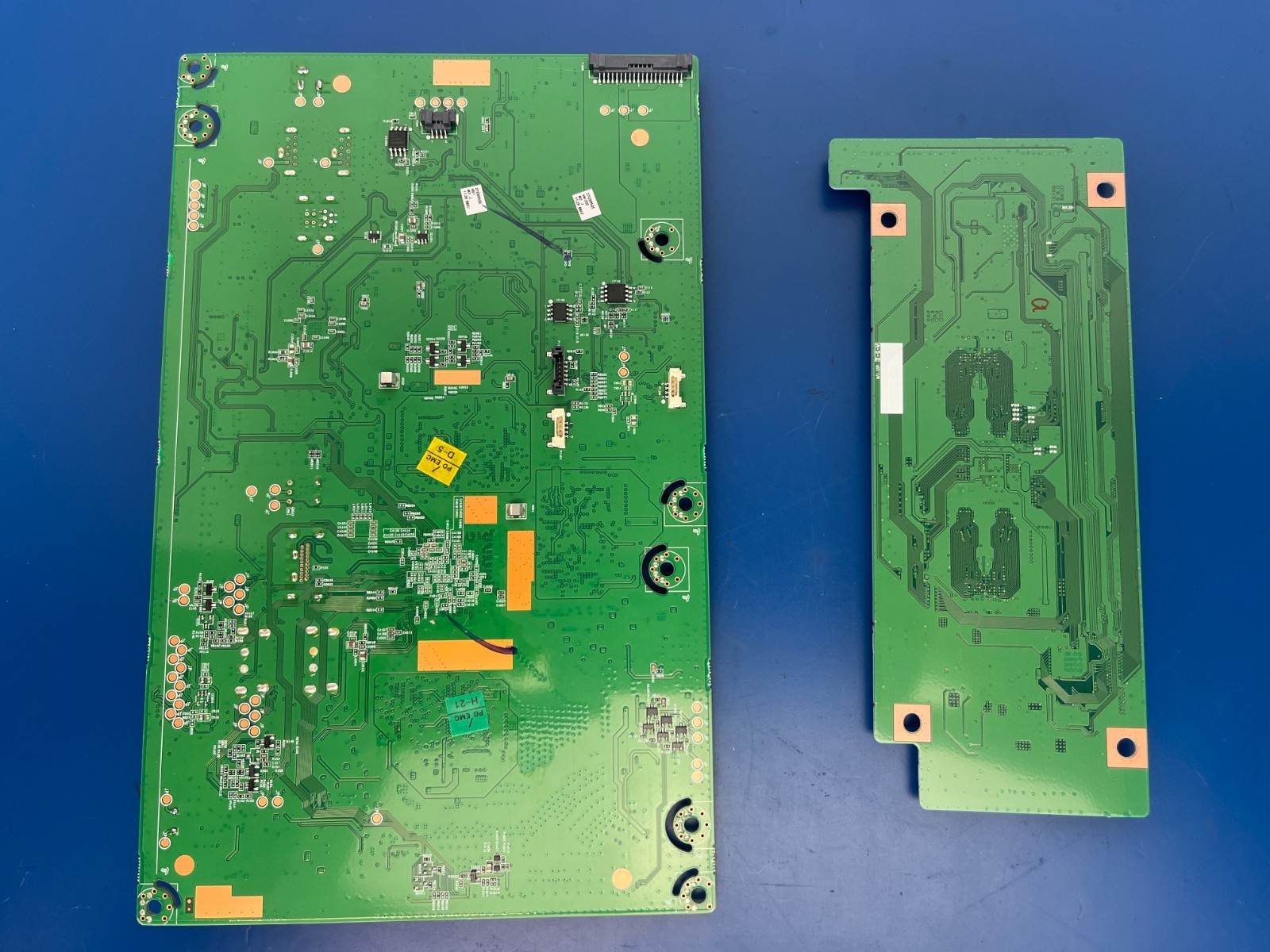 LG UltraGear OLED 27GS95QE-B MONITOR MAIN BOARD + T-CON - Image 6
