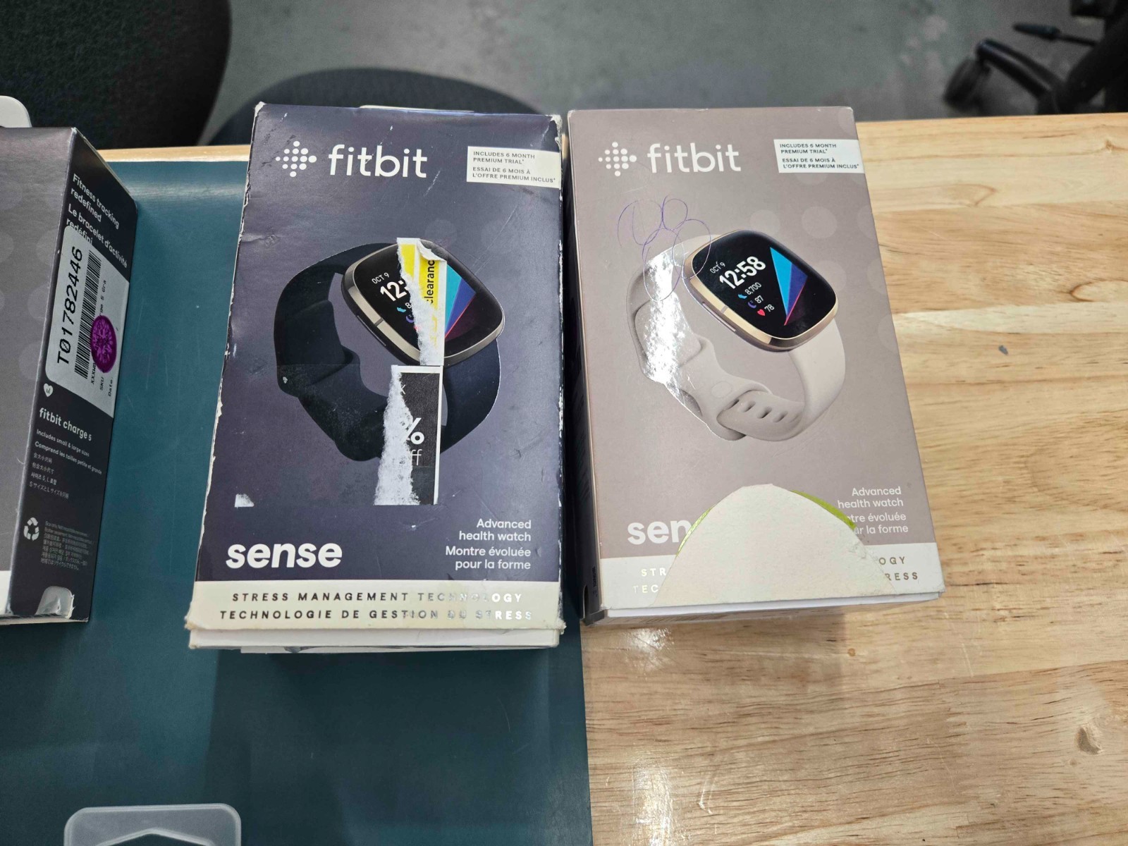 Lot of 15 Mixed Fitbit Smartwatch and Fitness Tracker - Untested - Image 4