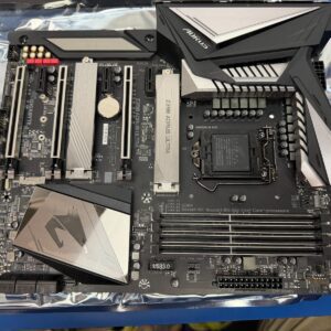 GIGABYTE Z390 AORUS ULTRA LGA 1151 (300 Series) Intel Z390 ATX Intel Motherboard