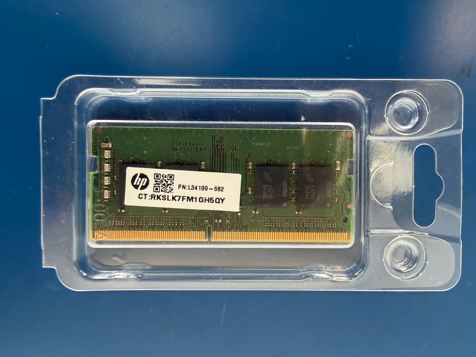 MTA8ATF2G64HZ-3G2E2 Micron 16GB PC4-25600 DDR4-3200MHz non-ECC Unbuffered CL22 - Image 2