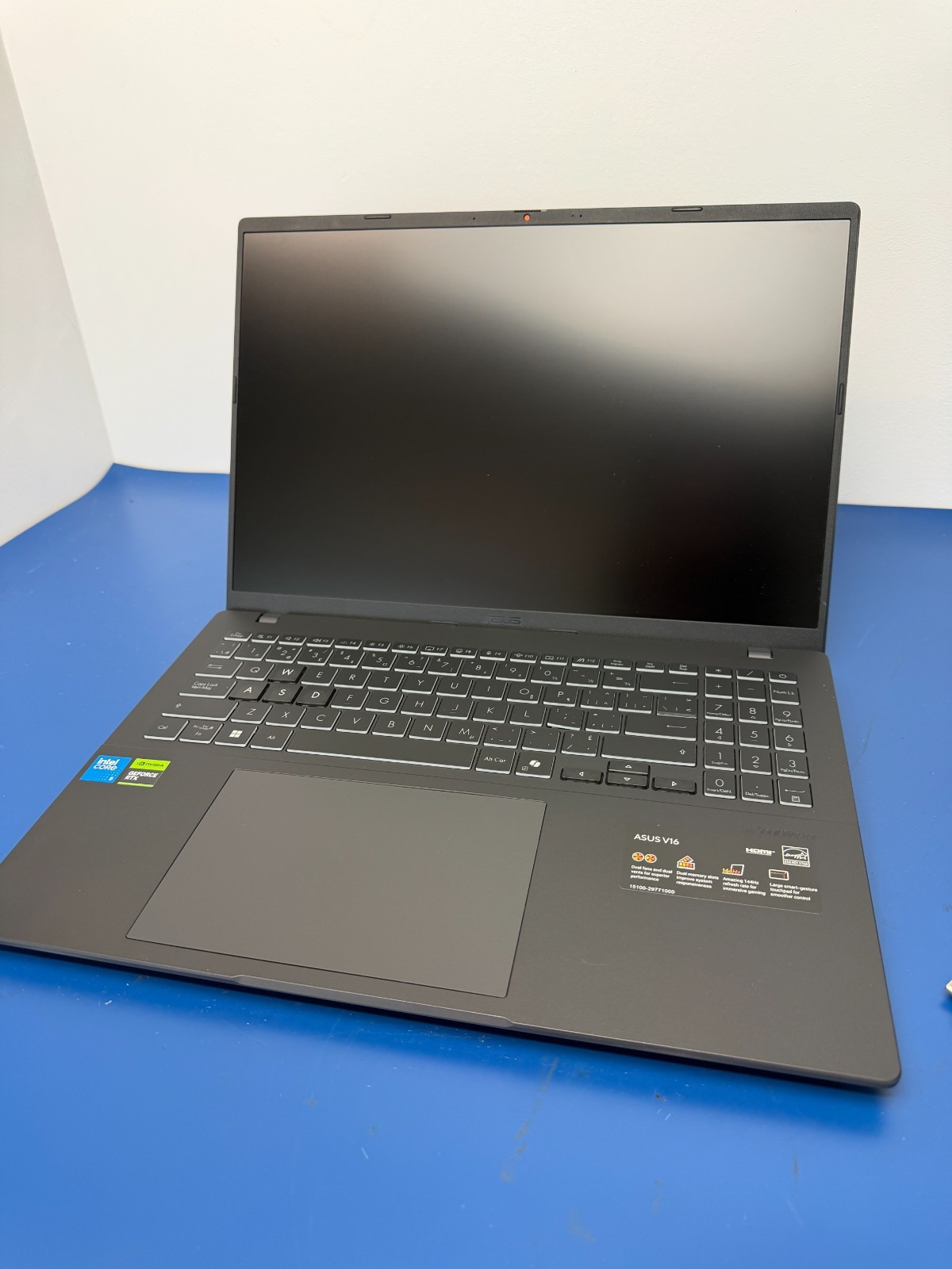 ASUS V16 16" Gaming Laptop Intel Core 5 210H/16GB RAM/512GB SSD/GeForce RTX 3050 - Image 6