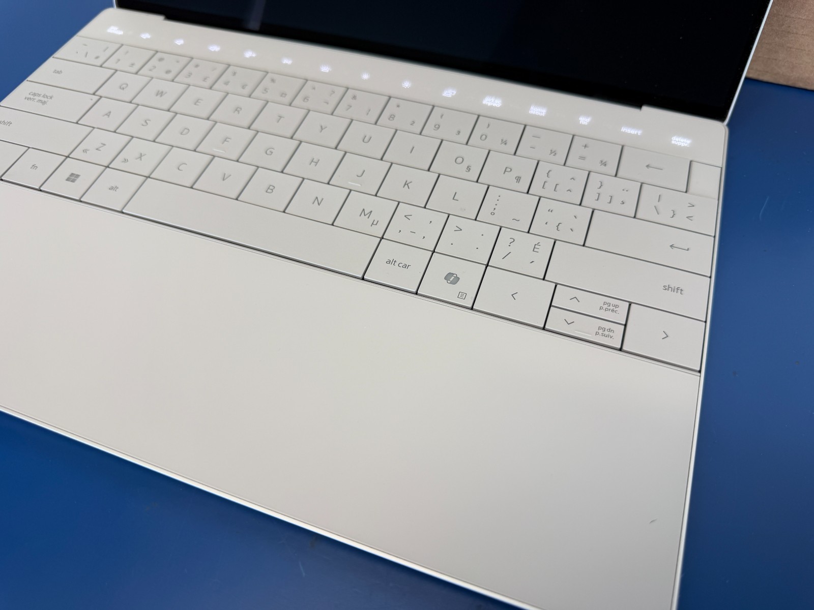 Dell XPS 13.4" Laptop XPS9340-7213SLV (Intel Core Ultra 7 155H/32GB RAM/1TB SSD - Image 9