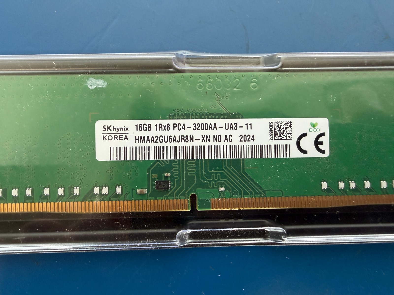 HMAA2GU6AJR8N-XN N0 Hynix 16GB PC4-25600 DDR4-3200MHz non-ECC Unbuffered CL22 - Image 2
