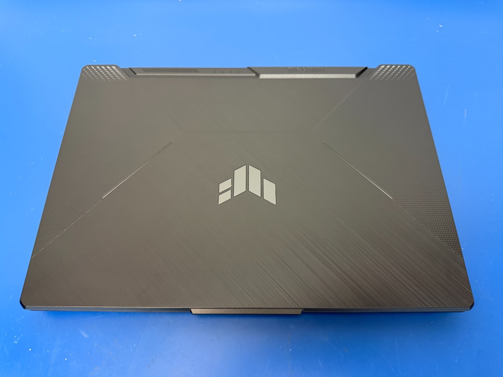 ASUS TUF A15 15.6" Gaming Laptop Ryzen 5 7535HS 16GB RAM 1TB RTX 3050 - Image 6
