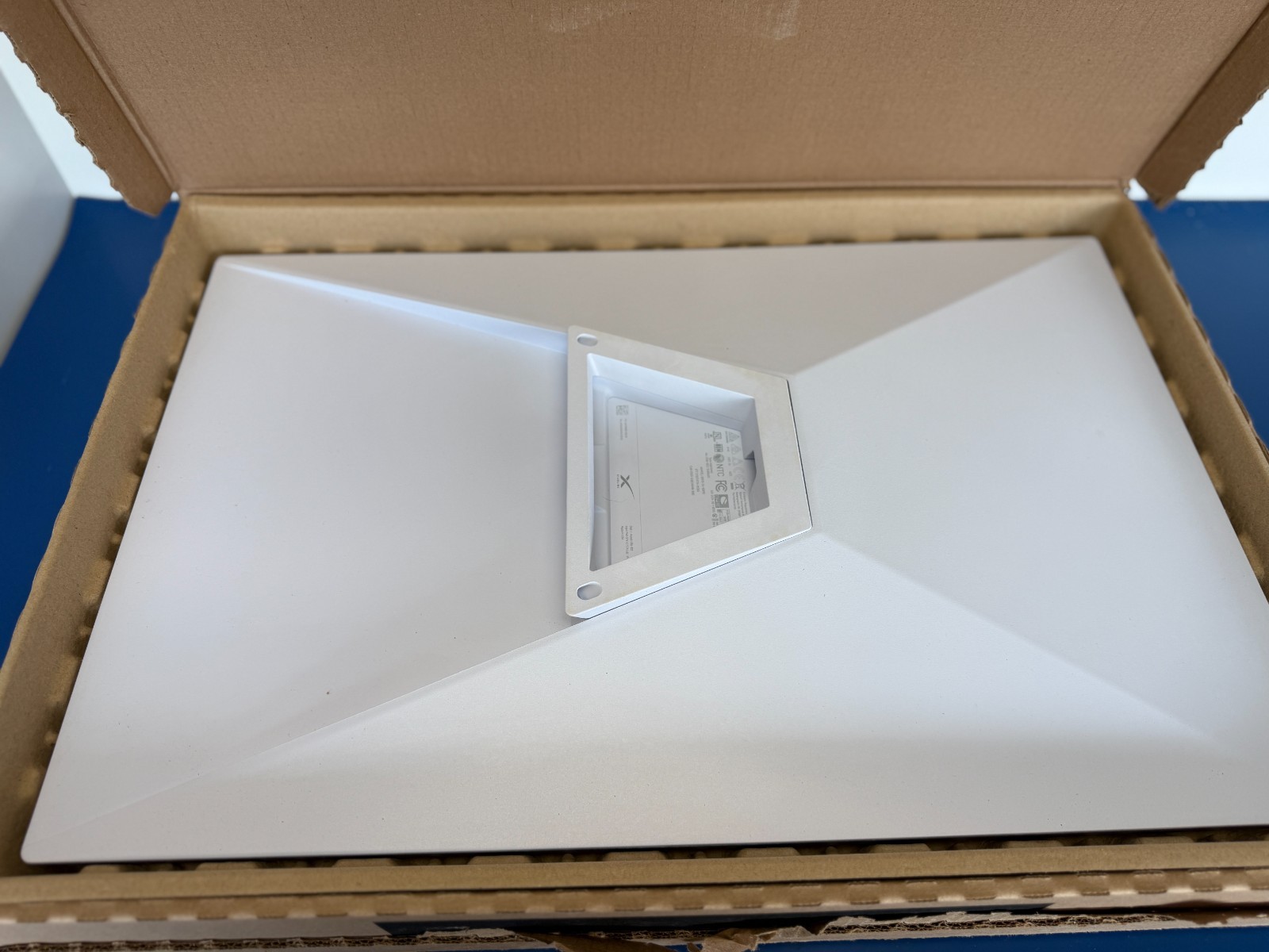 Starlink Standard Kit AX Tri Band Wi-Fi System V4 Gen 3 OB - Image 3