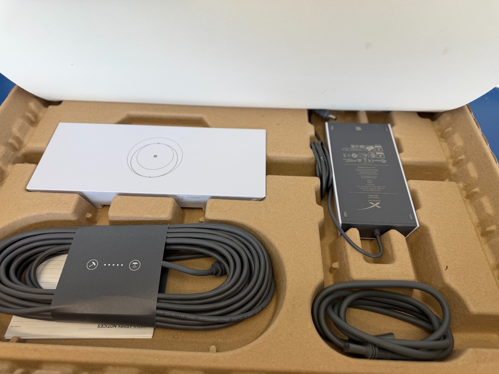 Starlink Standard Kit AX Tri Band Wi-Fi System V4 Gen 3 OB - Image 4