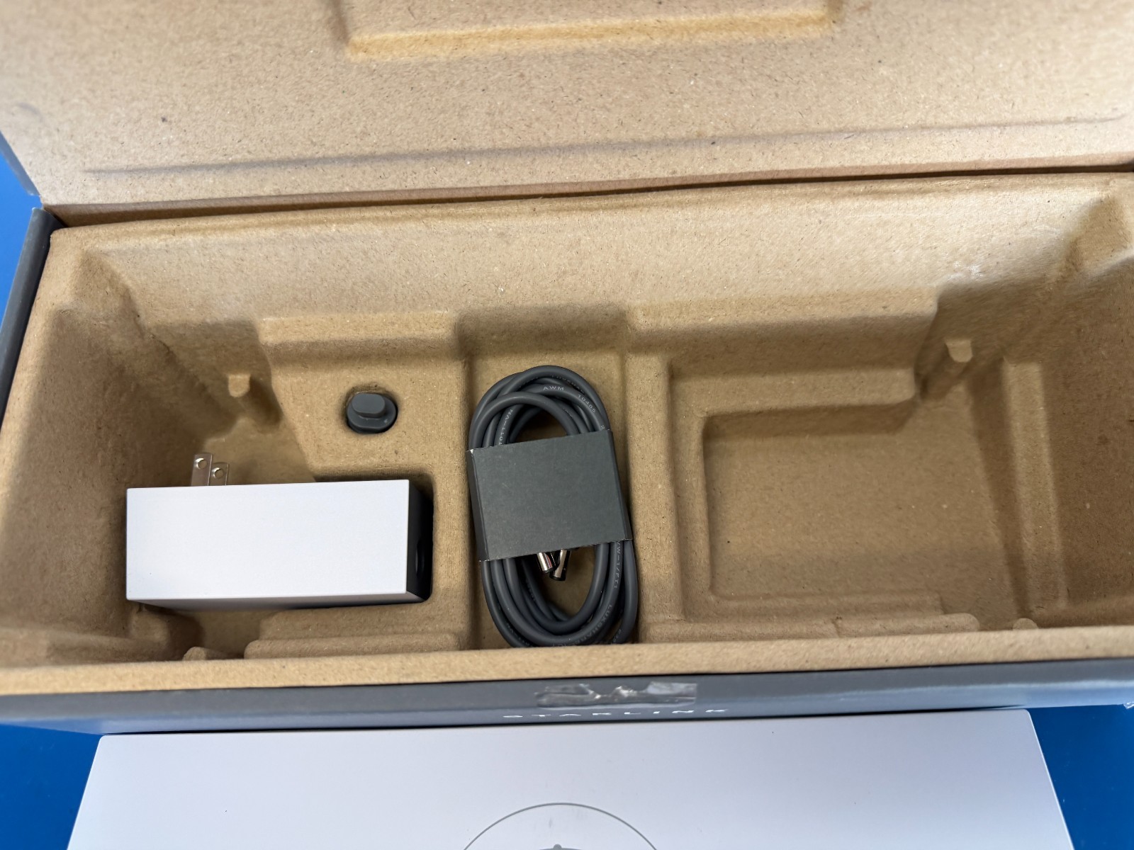 *missing a cable* STARLINK - Gen 3 High Performance Wi-Fi 6 Wireless Router - Image 4
