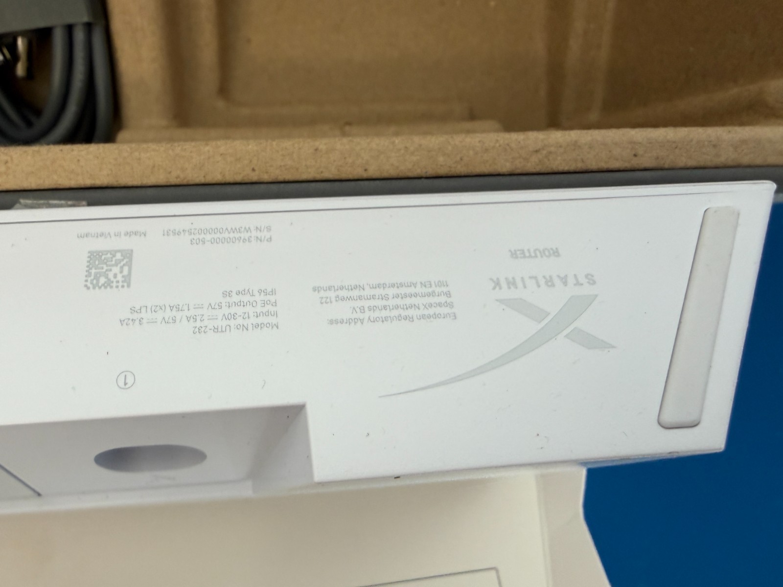 *missing a cable* STARLINK - Gen 3 High Performance Wi-Fi 6 Wireless Router - Image 6