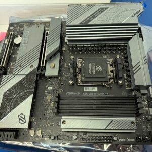 ASRock X870E Taichi Lite AM5 AMD X870E SATA 6Gb/s Extended ATX Motherboard