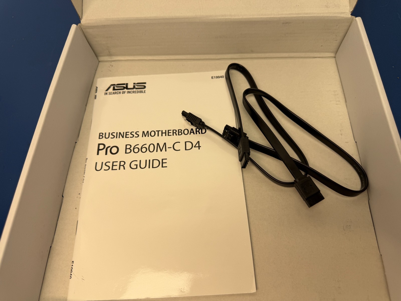 ASUS Pro B660M-C D4-CSM, LGA 1700 microATX Intel Motherboard - Image 6