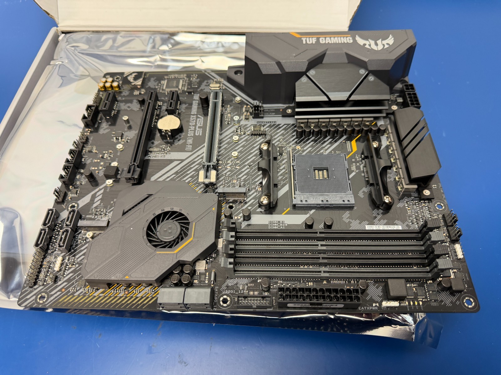 ASUS TUF GAMING X570-PLUS (WI-FI) Socket AM4, AMD Motherboard - Image 4
