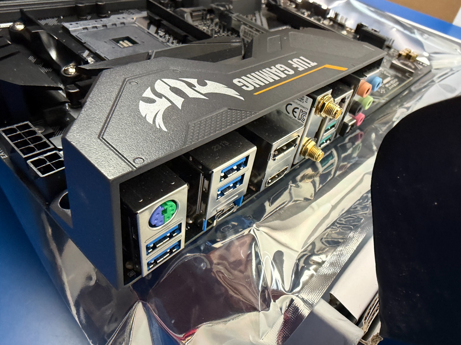 ASUS TUF GAMING X570-PLUS (WI-FI) Socket AM4, AMD Motherboard - Image 5