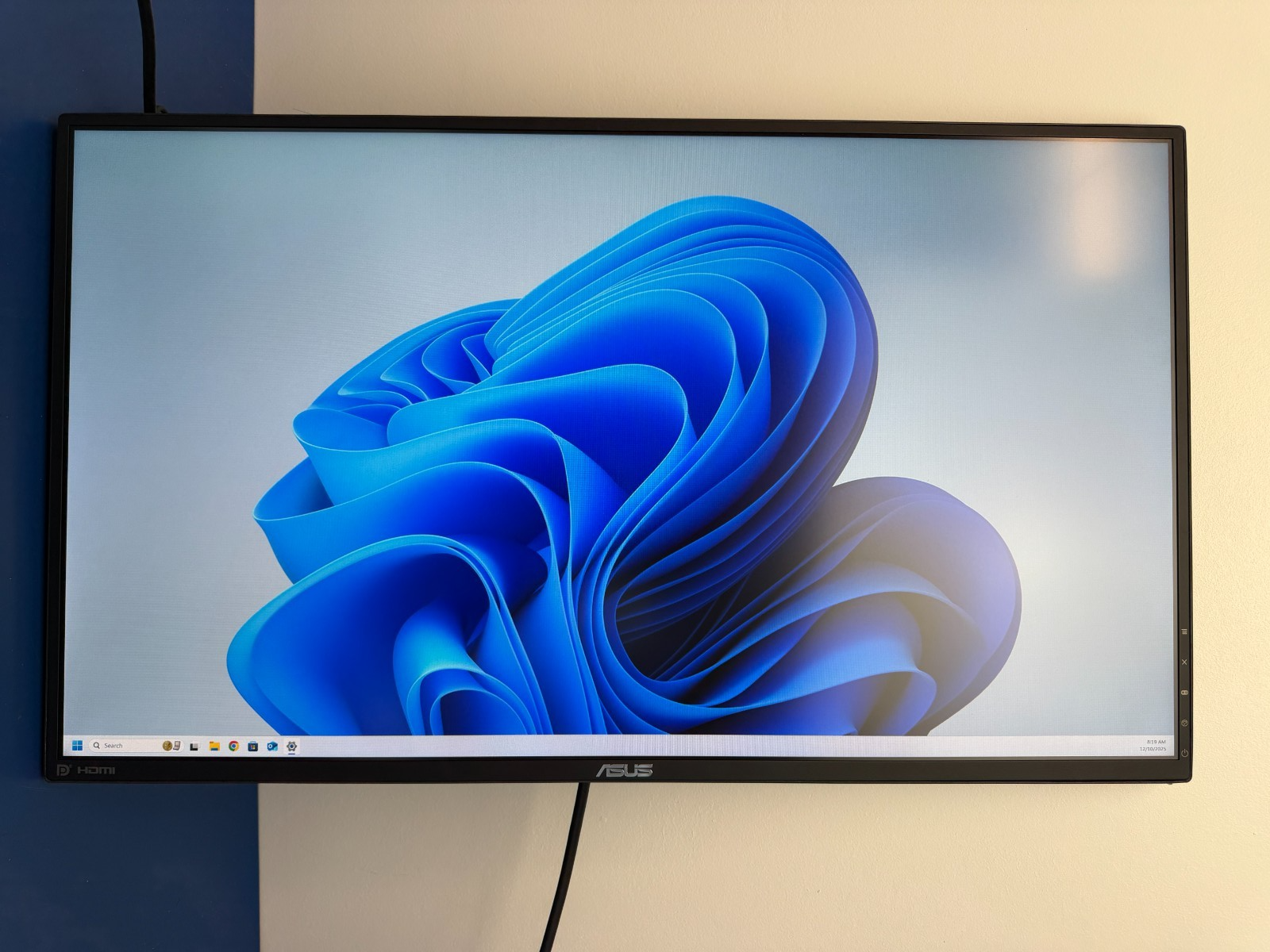 ASUS ROG Swift 2560x1440 PG279Q Gaming Monitor 27 inch 165Hz IPS WQHD - Image 4