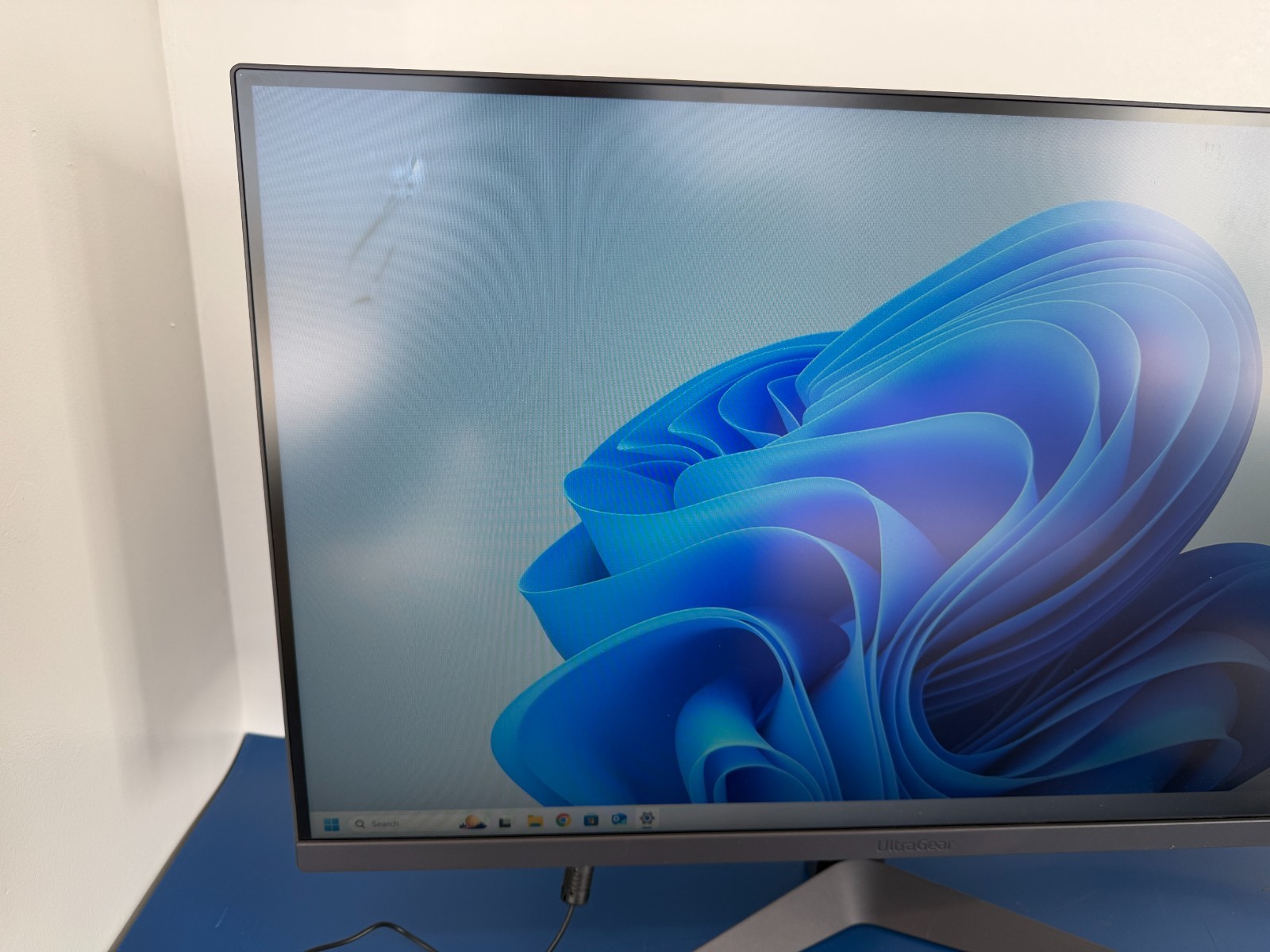 *READ* LG 27GS50F-B 27-inch FHD (1920 x 1080) Ultragear Gaming Monitor 180Hz - Image 4