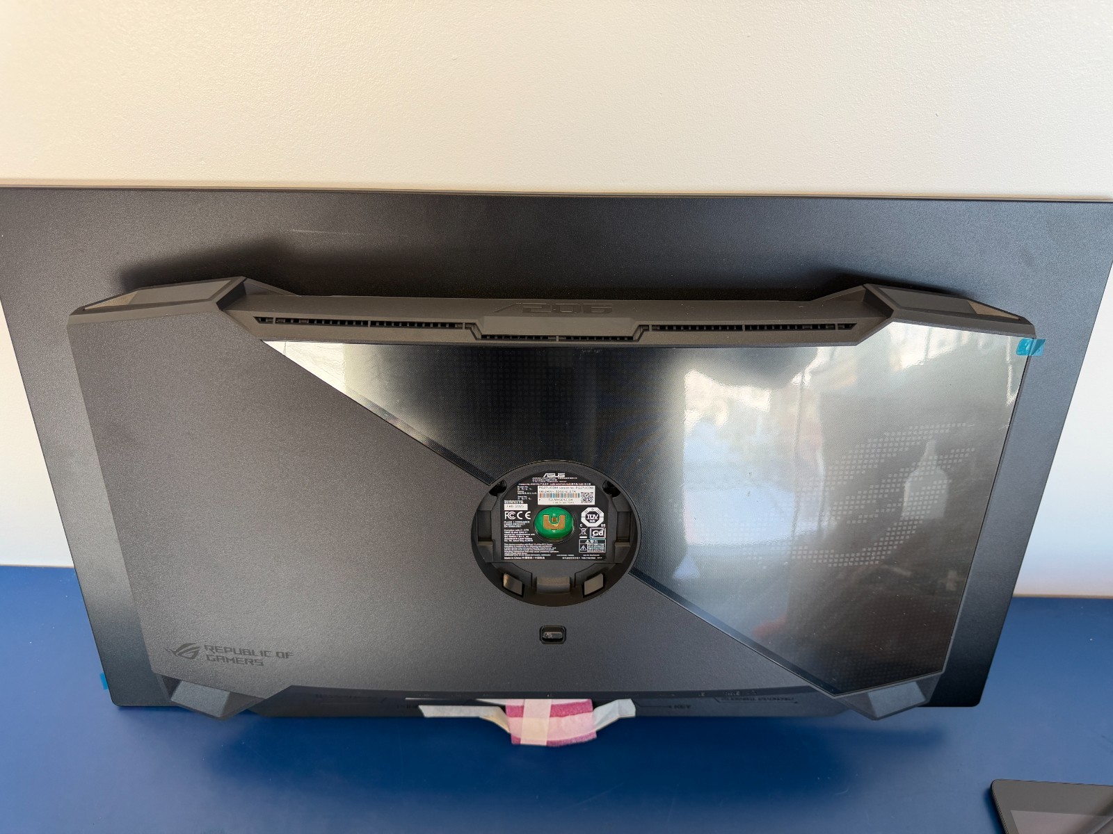 ASUS ROG Swift PG27UCDM 27" 4K OLED Gaming Monitor – 240Hz - Image 14