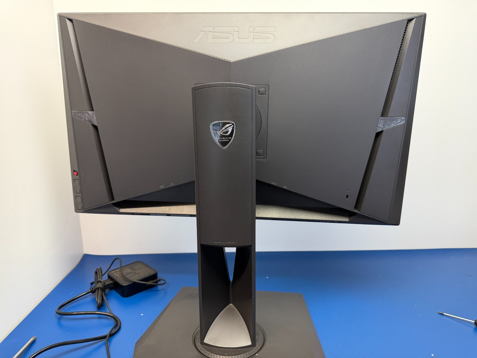 ASUS ROG Swift 2560x1440 PG279Q Gaming Monitor 27 inch 165Hz IPS WQHD - Image 8