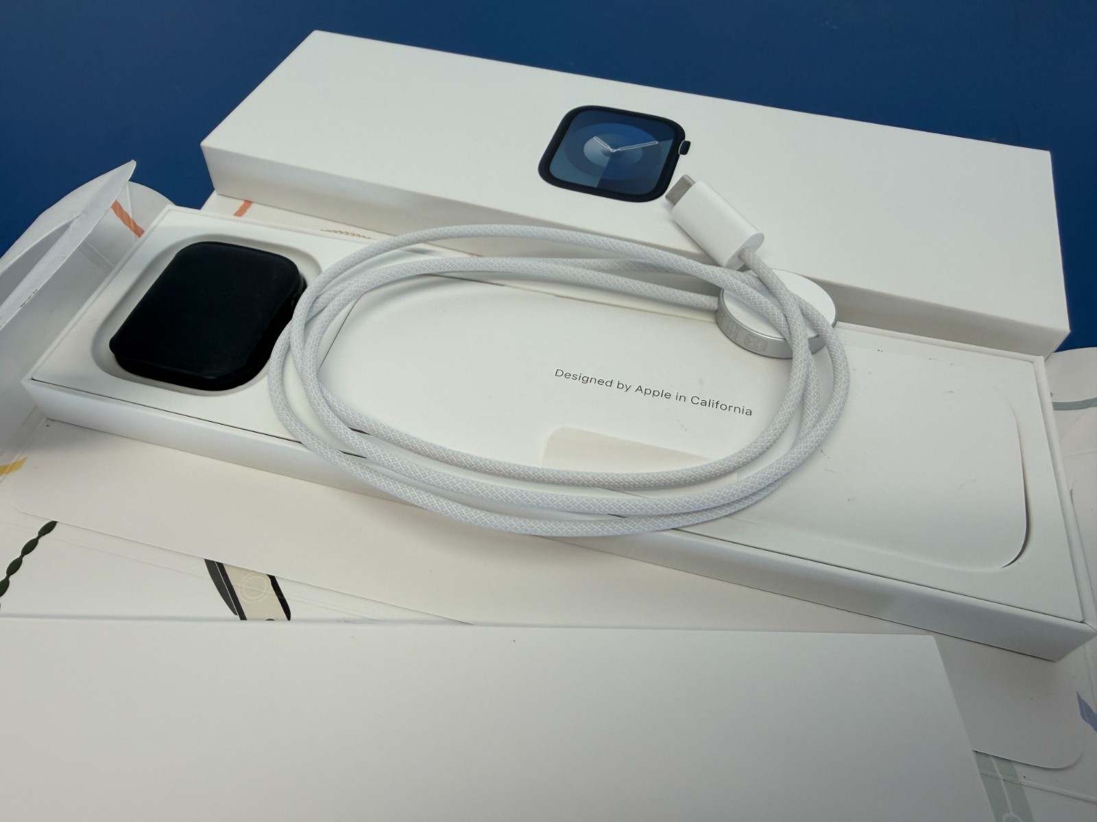 Apple Watch Series 9 MR9A3CL/A 45mm Midnight M/L - Image 4