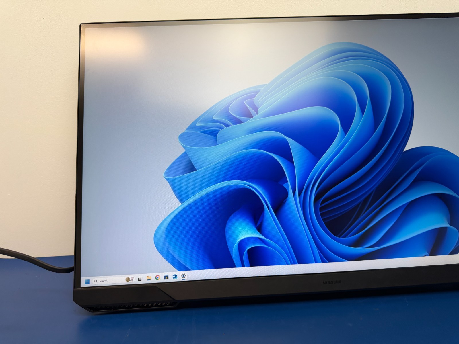 Samsung Odyssey G5 S27CG512EN - G51C Series - LED 2560 x 1440 QHD 27" - Image 3
