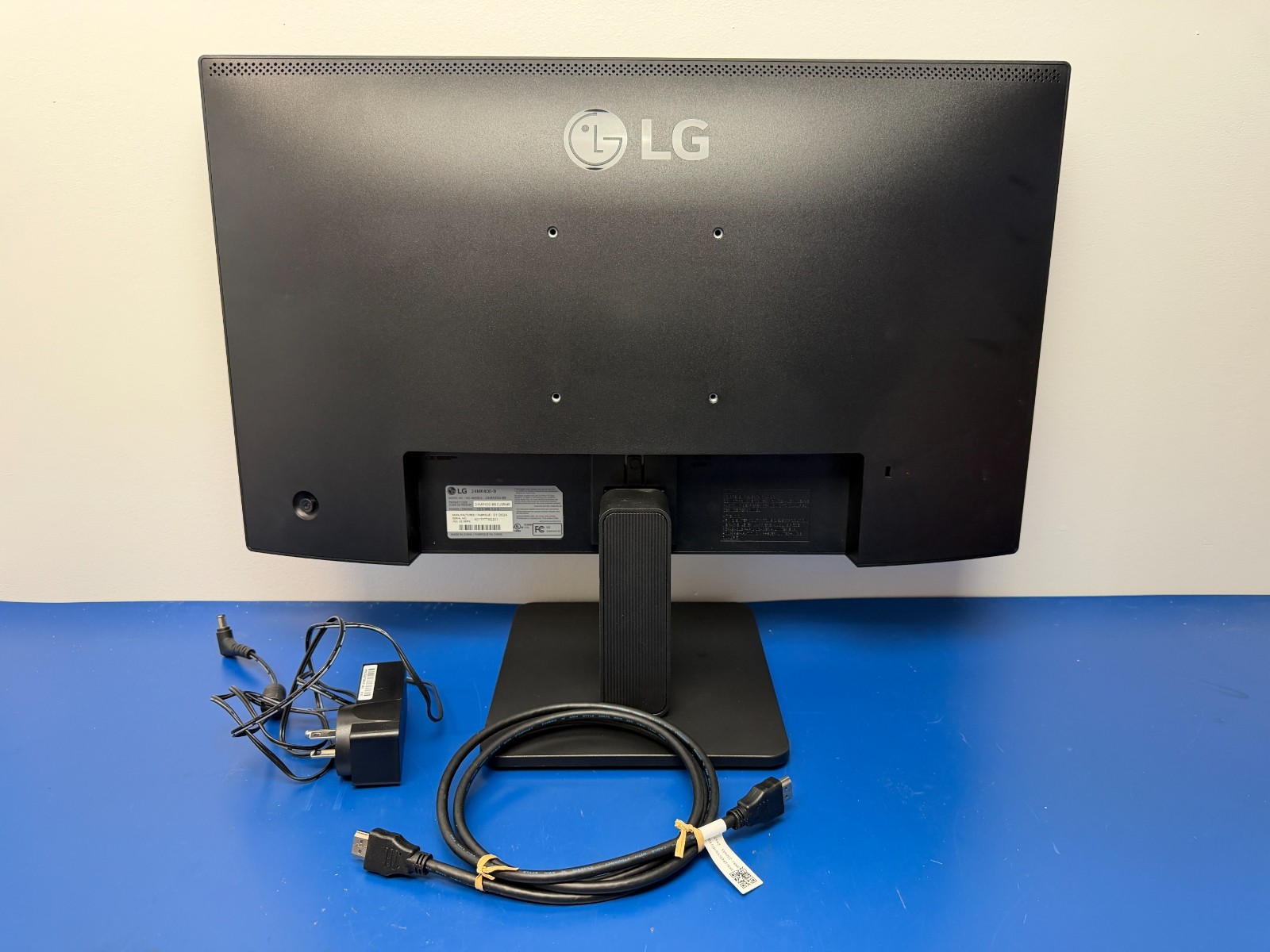 LG 24MR400-B 24" IPS LED Monitor - Image 6