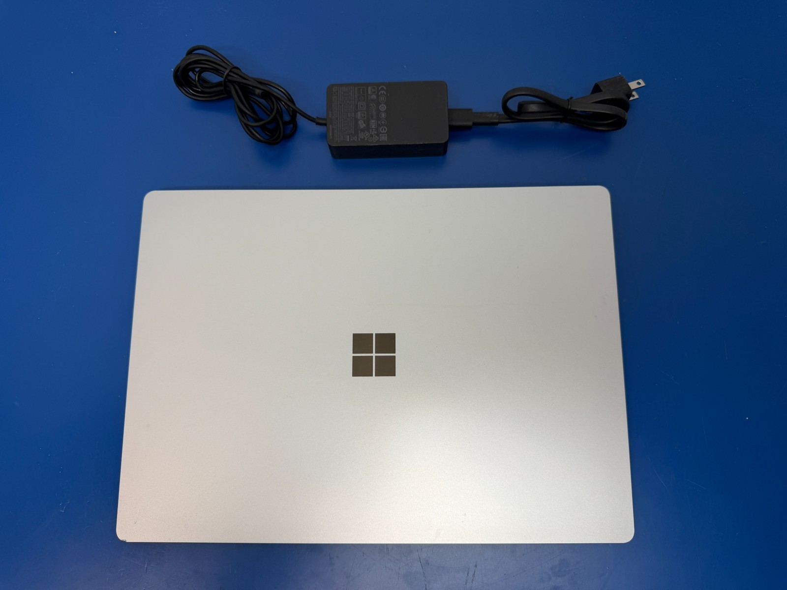 Microsoft Surface Laptop 5 1979 15" Touch i7-1255U 2.60GHz 16GB RAM 512GB SSD - Image 2