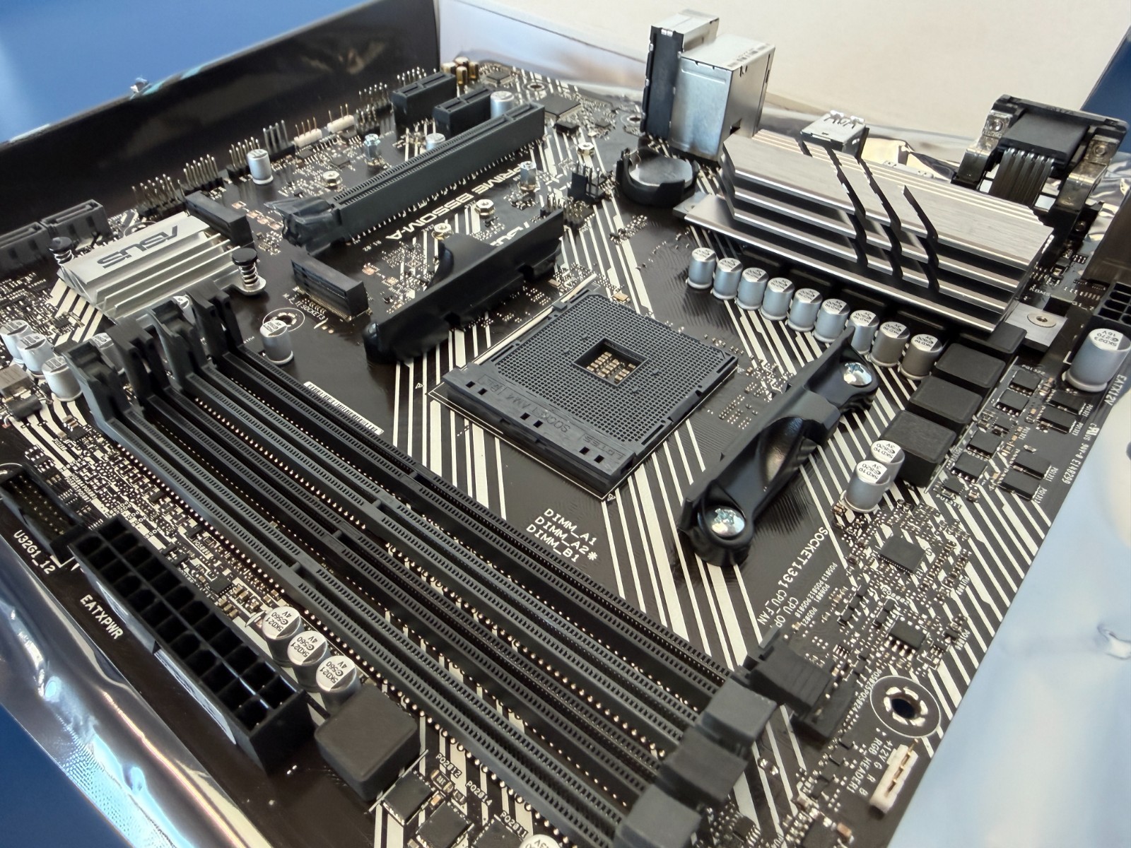 ASUS Prime B550M-A/CSM AMD AM4 microATX commercial motherboard - Image 6