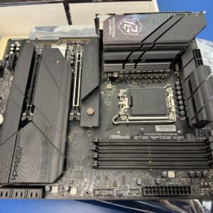 Asrock Phantom Gaming Z790 RIPTIDE WIFI Intel Lga1700 intel 14Th 13Th  12th