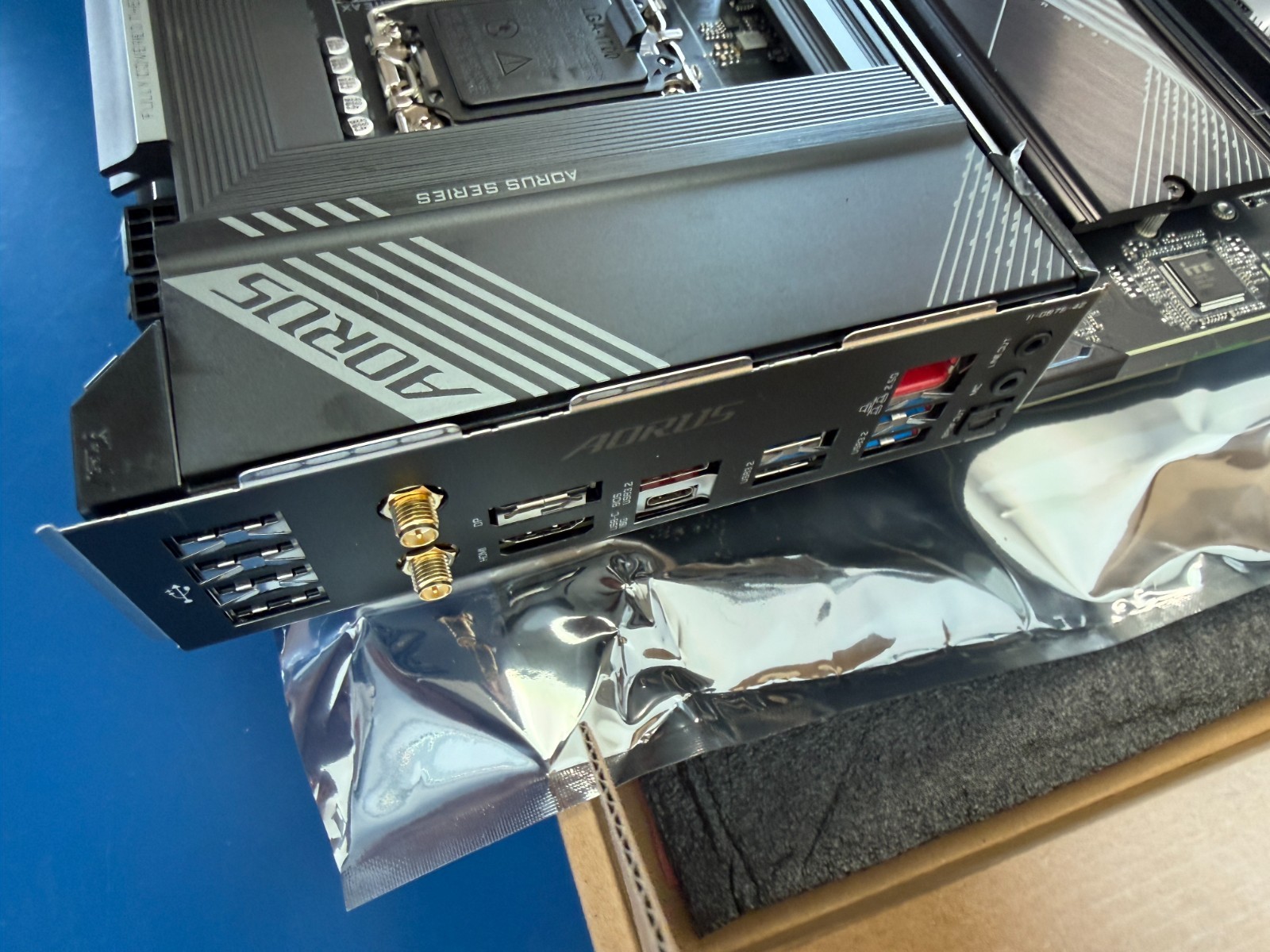 GIGABYTE B760 AORUS ELITE AX LGA 1700 ATX Intel Motherboard - Image 4