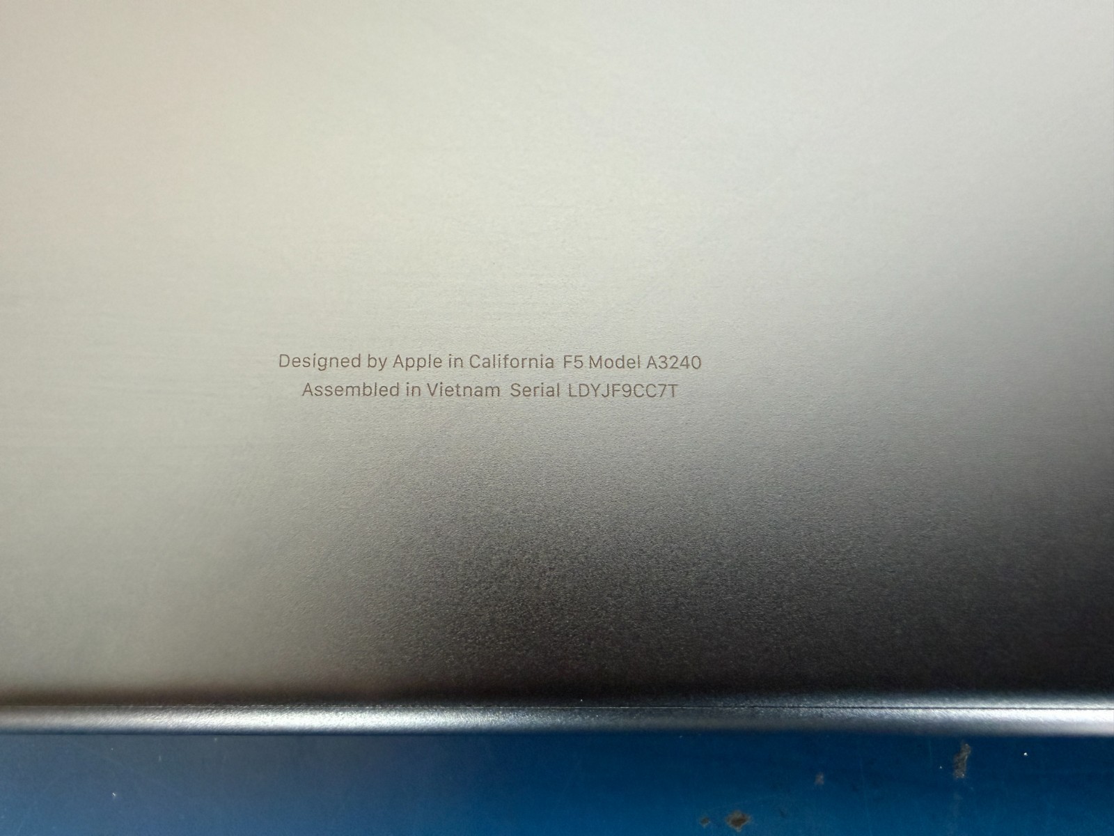 2025 Apple MacBook Air 13-inch M4 Chip 16GB RAM 512GB SSD Midnight MW133LL/A - Image 8