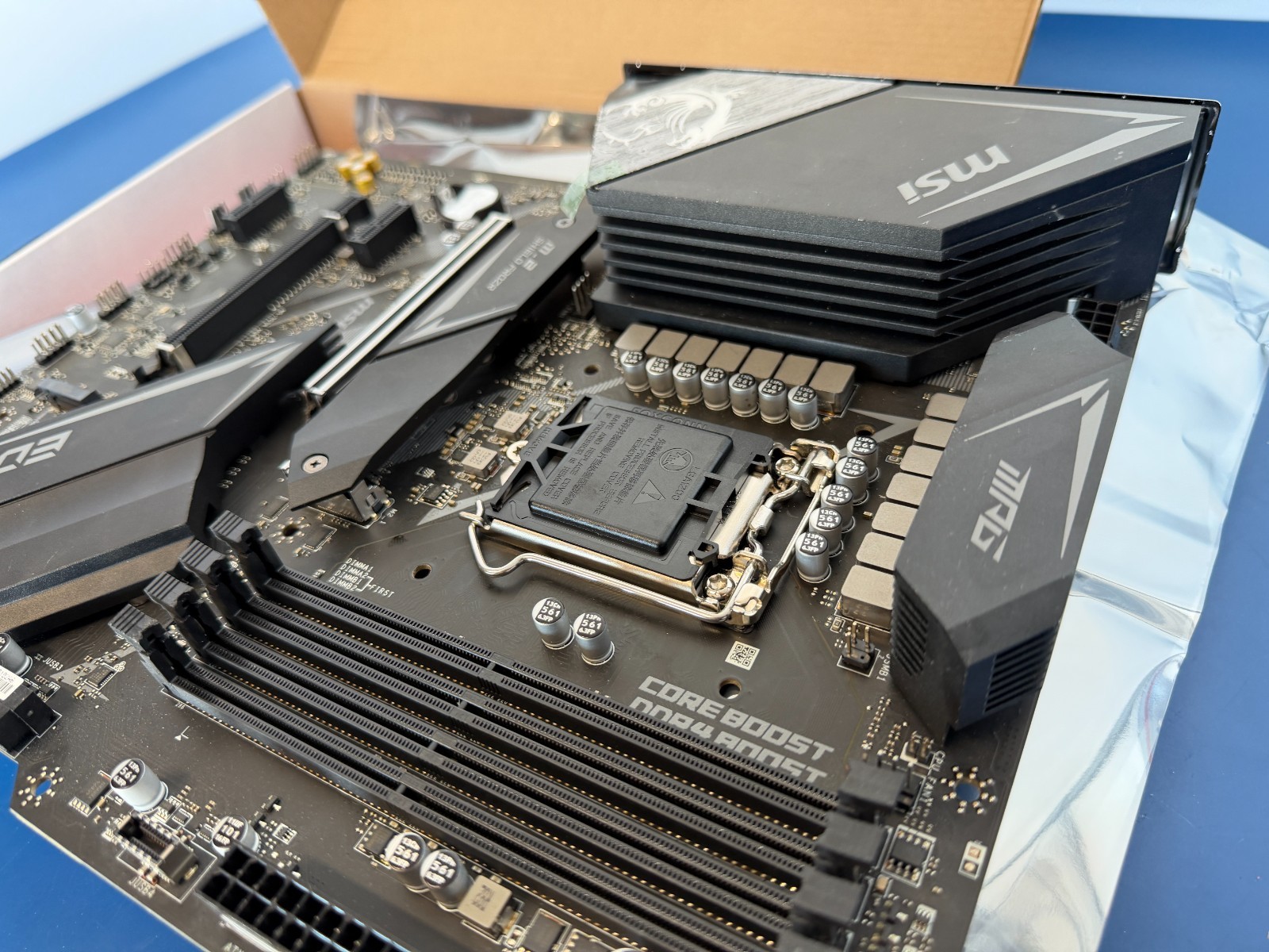 *READ* MSI MPG Z490 Gaming Edge WiFi LGA 1200, Intel ATX Motherboard - Image 3