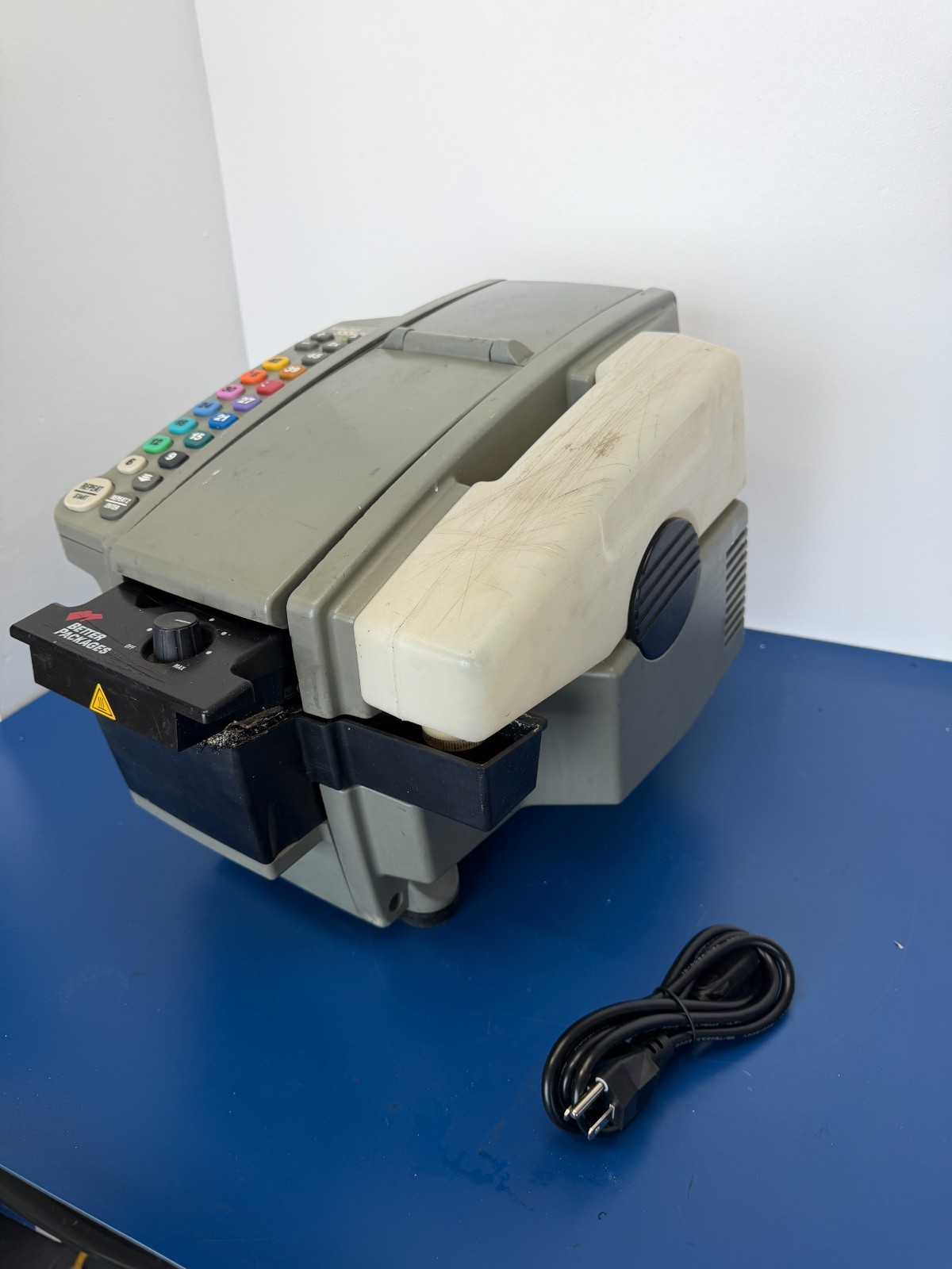 Better Pack 555eSA Electronic Tape Dispenser – water activated tape dispenser - Image 5