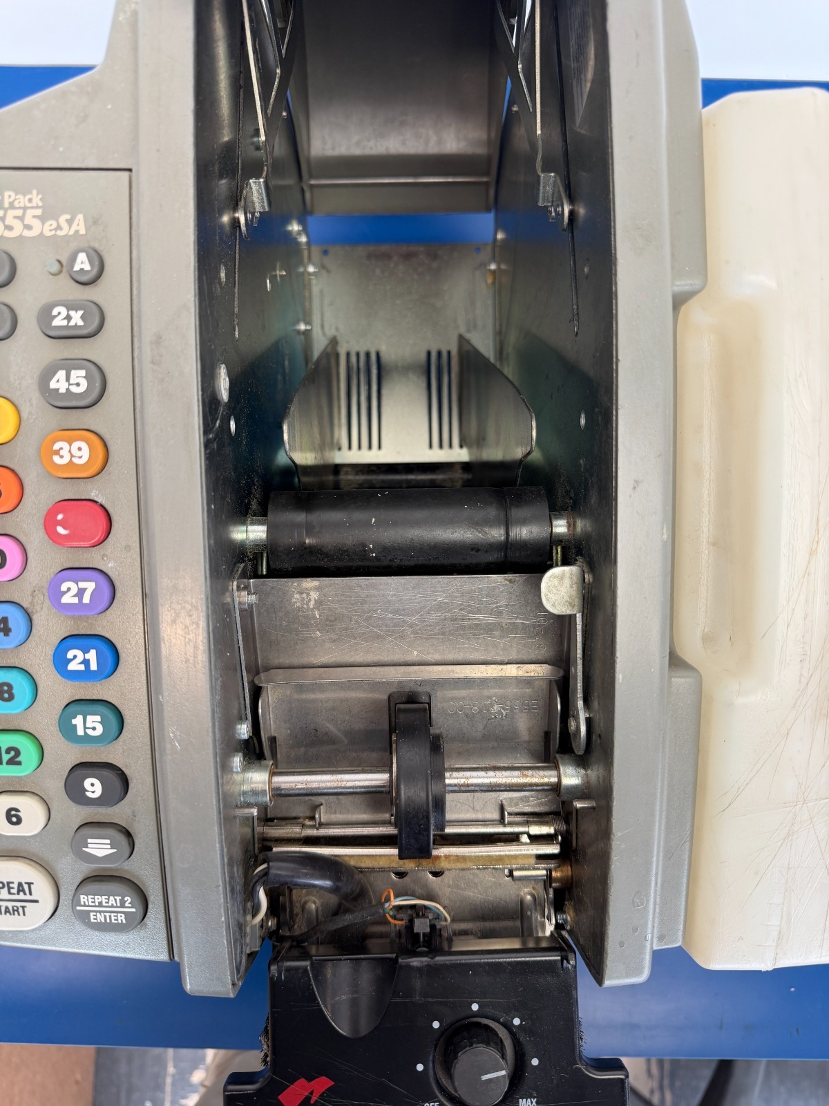 Better Pack 555eSA Electronic Tape Dispenser – water activated tape dispenser - Image 7
