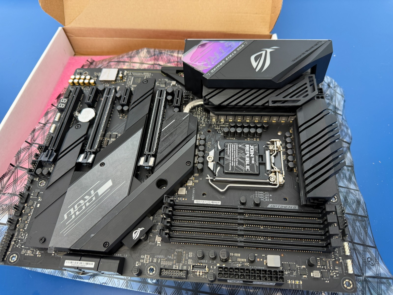 ASUS ROG Strix Z490-E Gaming WiFi 6 Intel 10th 11th Gen ATX LGA 1200 Motherboard