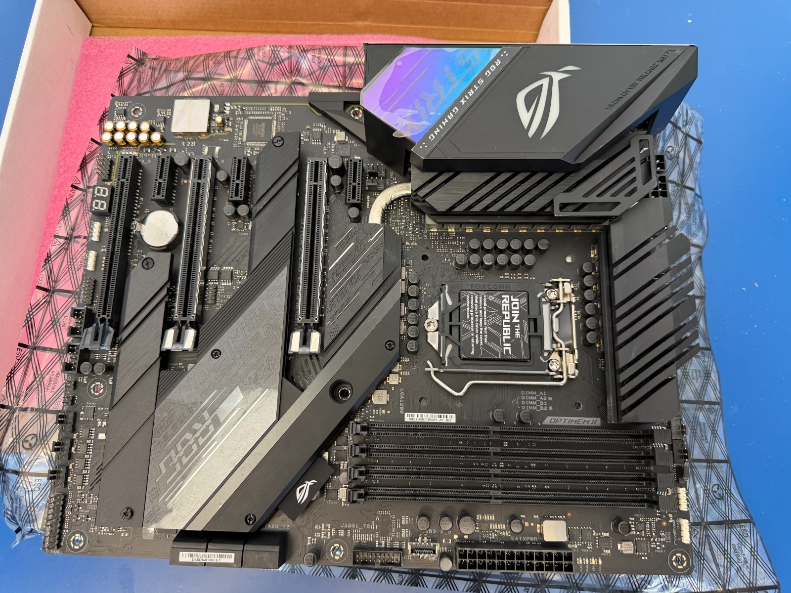 ASUS ROG Strix Z490-E Gaming WiFi 6 Intel 10th 11th Gen ATX LGA 1200 Motherboard - Image 7