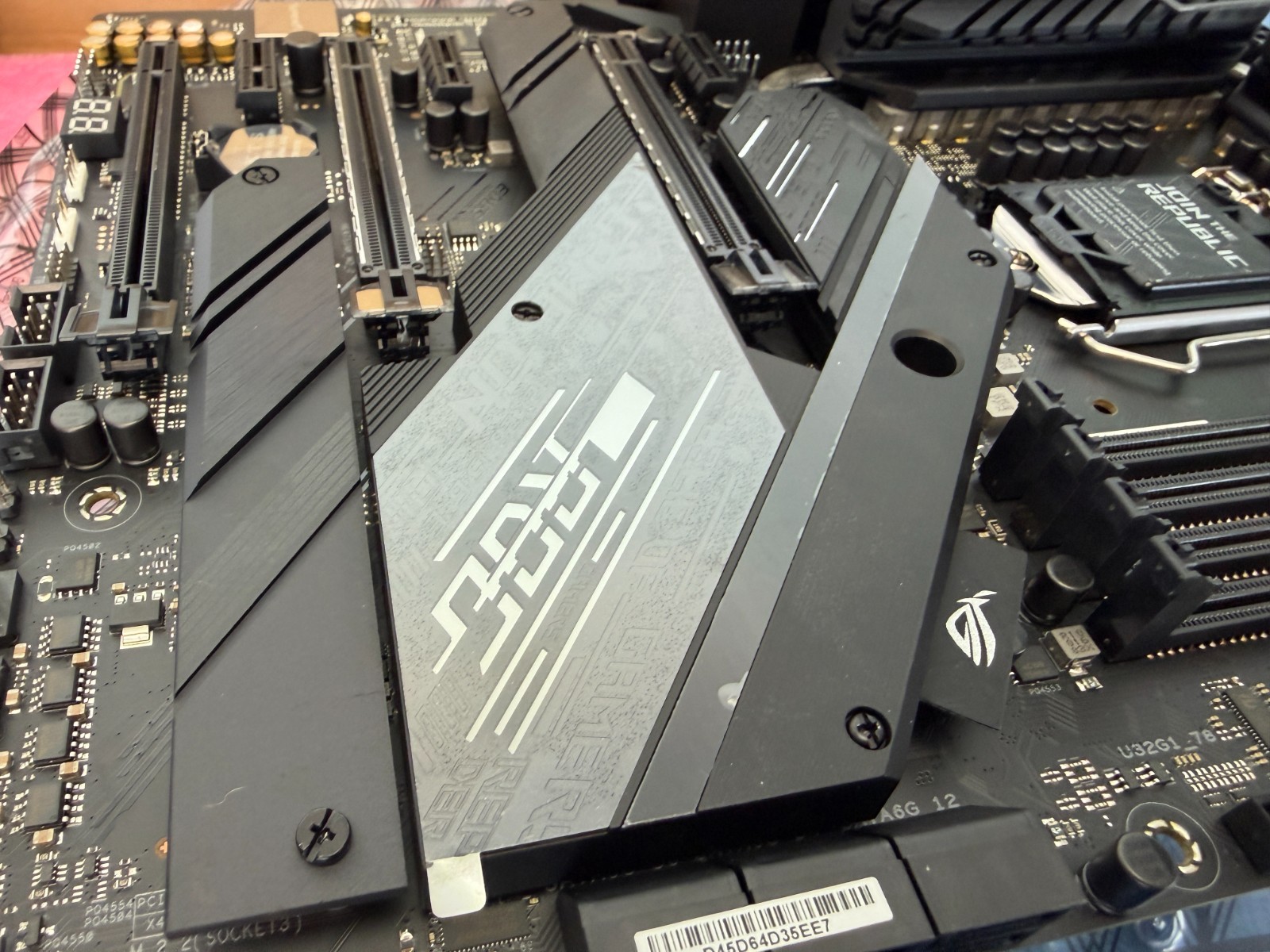 ASUS ROG Strix Z490-E Gaming WiFi 6 Intel 10th 11th Gen ATX LGA 1200 Motherboard - Image 8