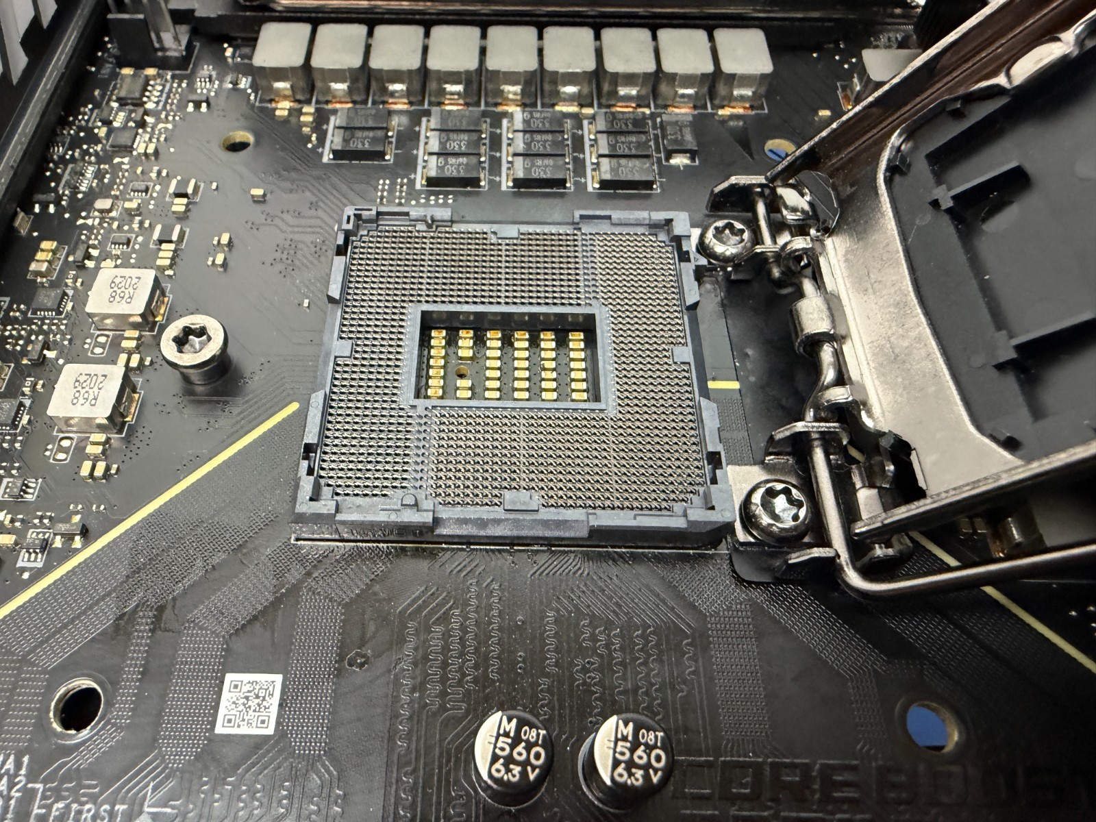 MSI MEG Z490 GODLIKE Motherboard Intel Z490 LGA 1200 DDR4 E-ATX M.2 Core USB 3.2 - Image 12