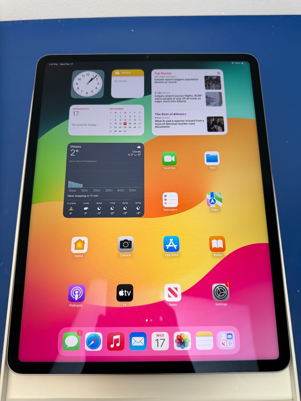 Apple iPad Pro 12.9" M2 6th Gen 128GB Space Gray Wi-Fi MNXP3VC/A - Image 7