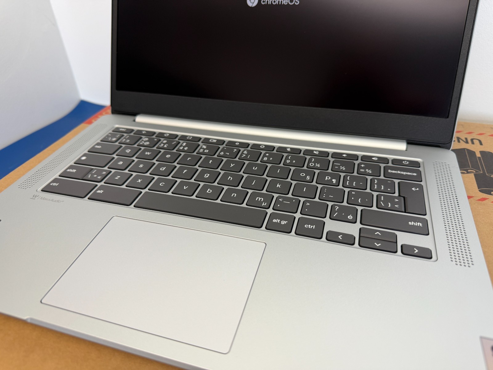 Lenovo IdeaPad Slim 3 Chromebook 14M868 128gb flash 8GB LPDDR4x - Image 12