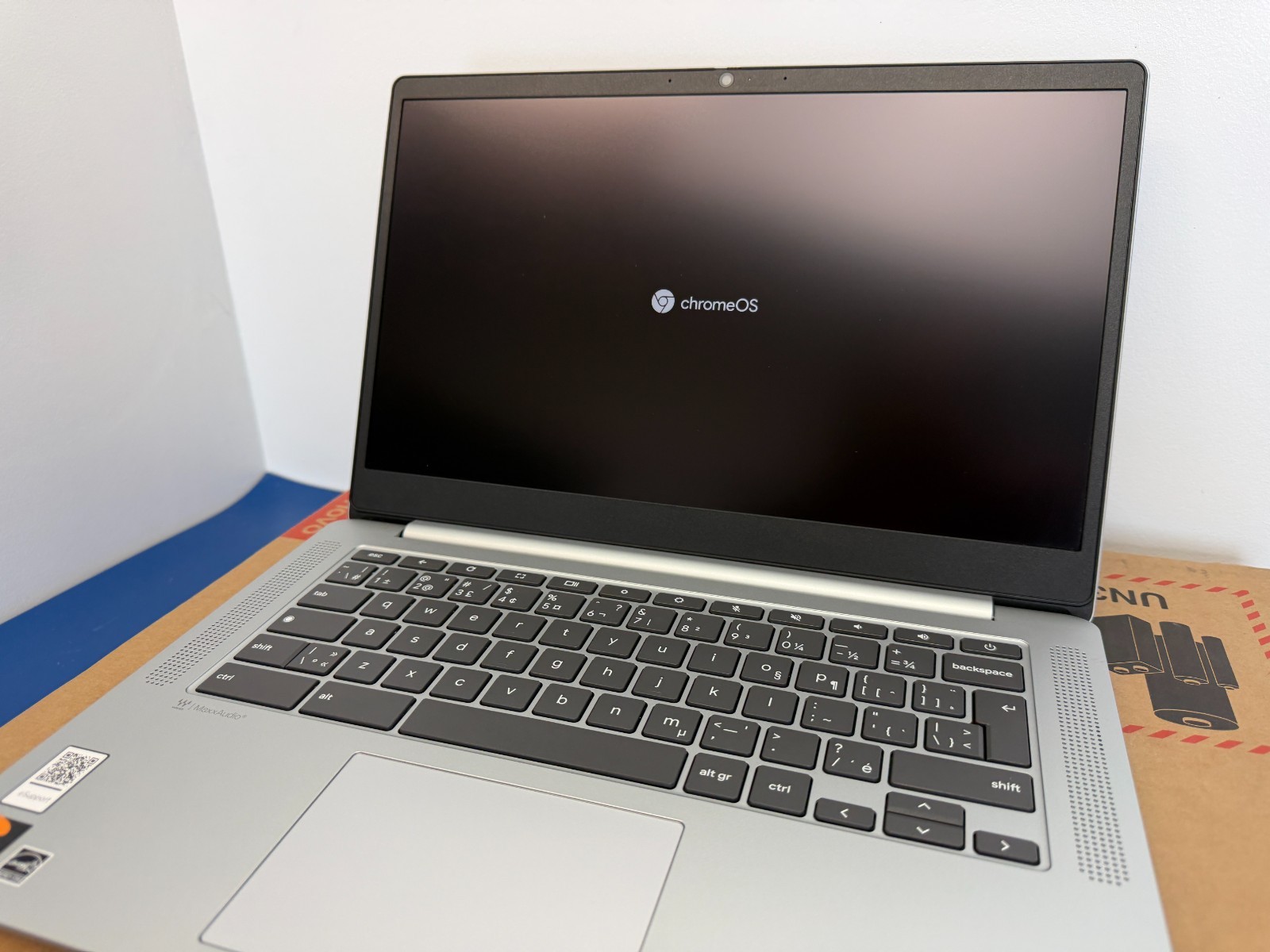 Lenovo IdeaPad Slim 3 Chromebook 14M868 128gb flash 8GB LPDDR4x - Image 13