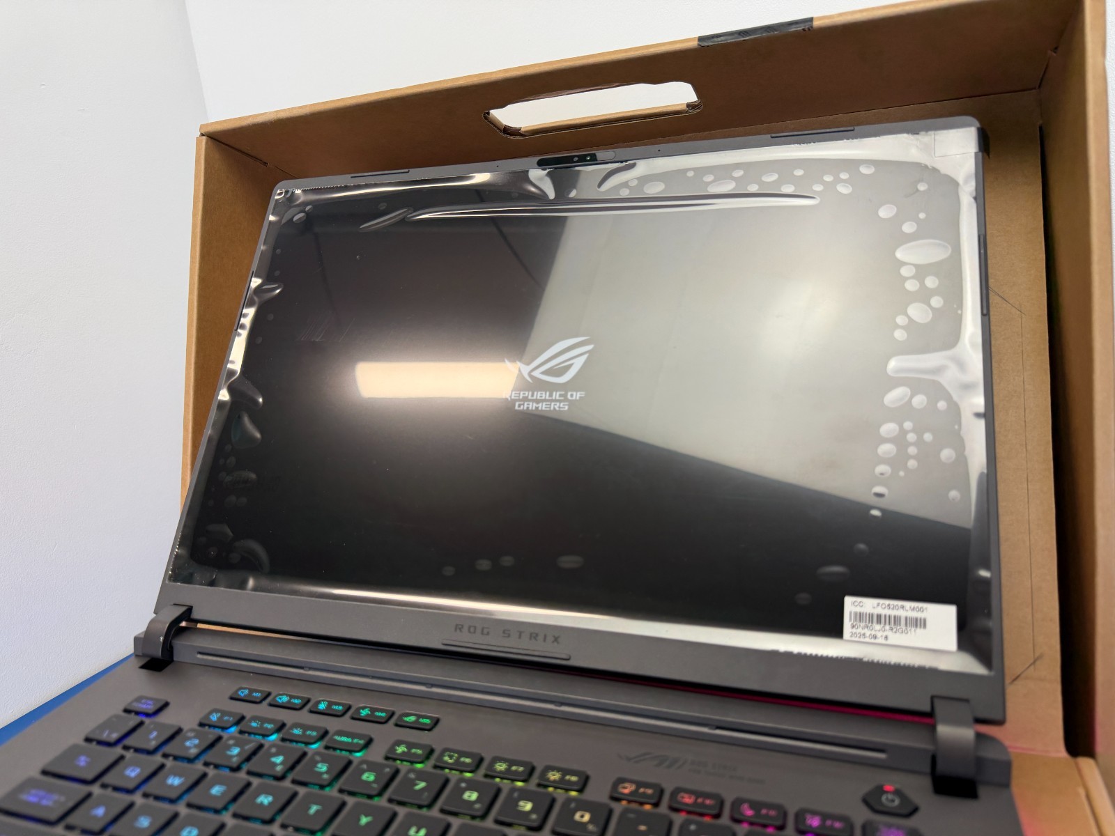 ASUS ROG Strix 16" Gaming Laptop Intel Core Ultra 9 275HX 32GB 1TB SSD RTX 5060 - Image 15