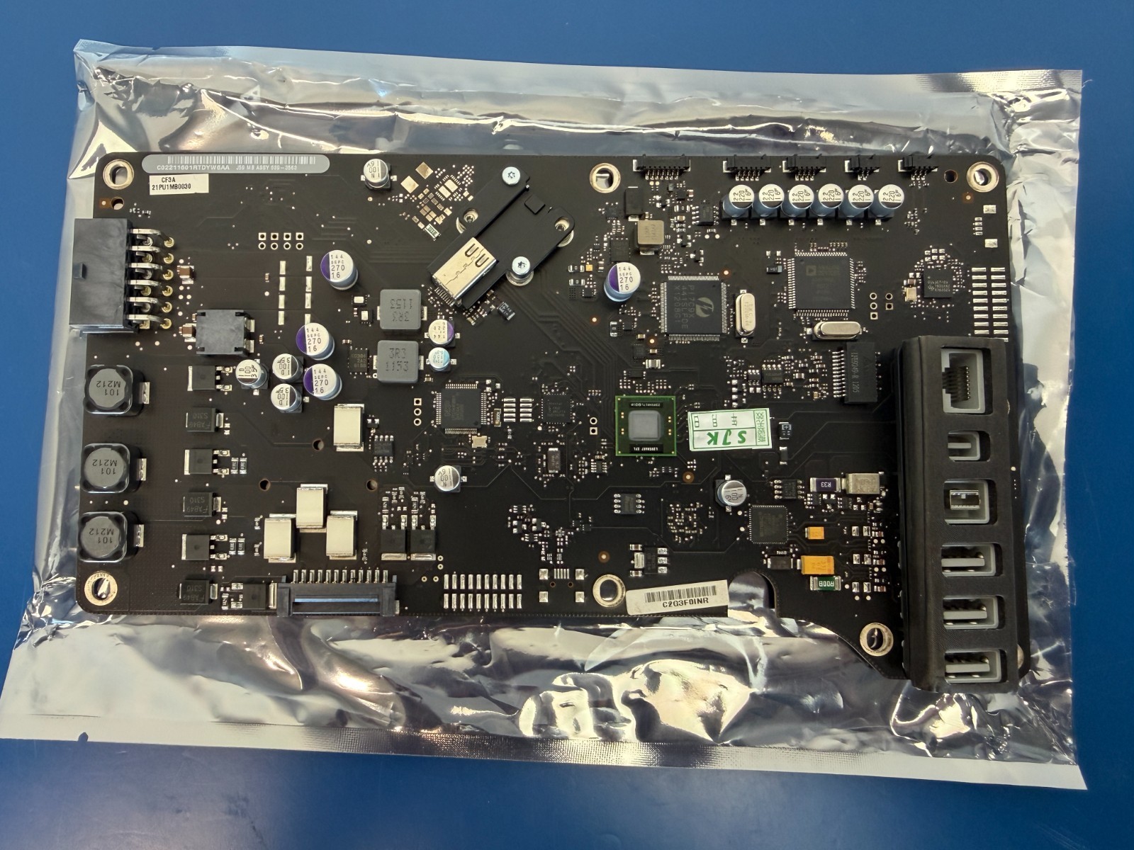 Apple 27 inch monitor A1407 MC914 main board, 820-2997-A 639-3563 661-6489