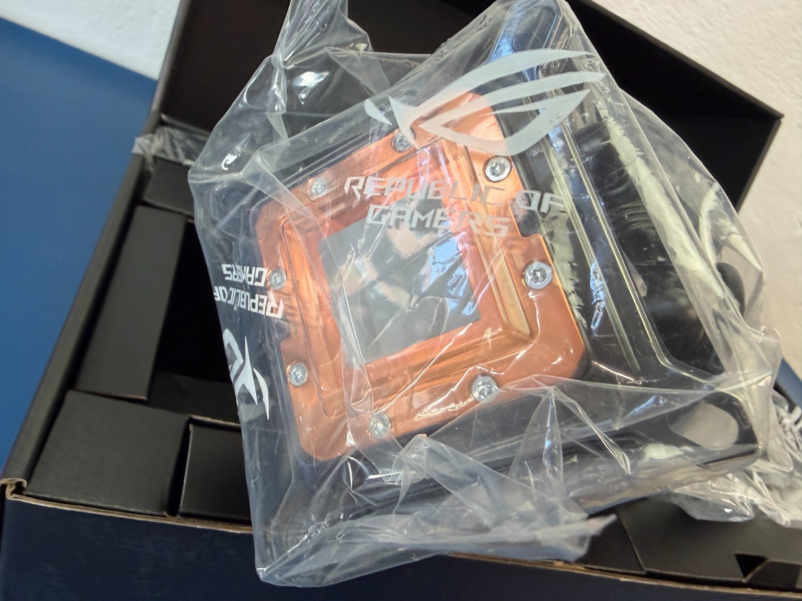 Asus ROG Ryujin III 360 ARGB Cooling Fan/Radiator/Water Block/Pump - Image 6