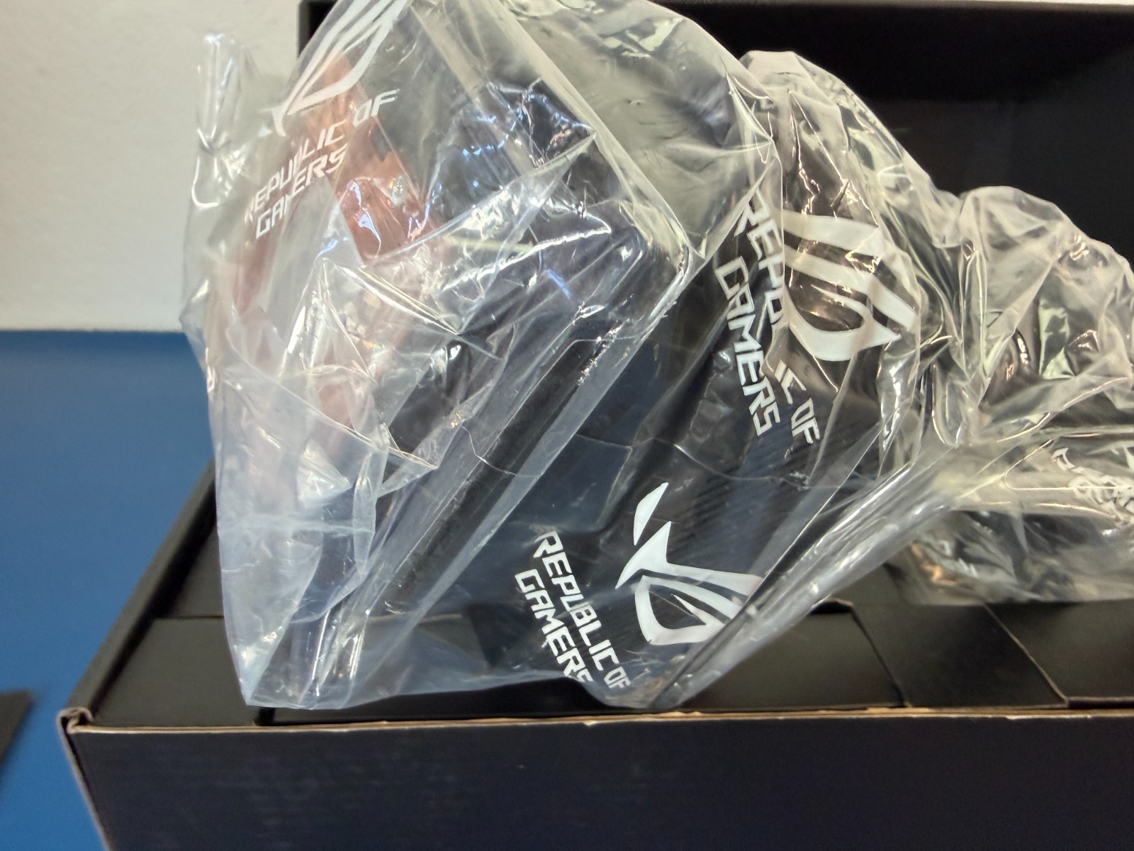 Asus ROG Ryujin III 360 ARGB Cooling Fan/Radiator/Water Block/Pump - Image 7
