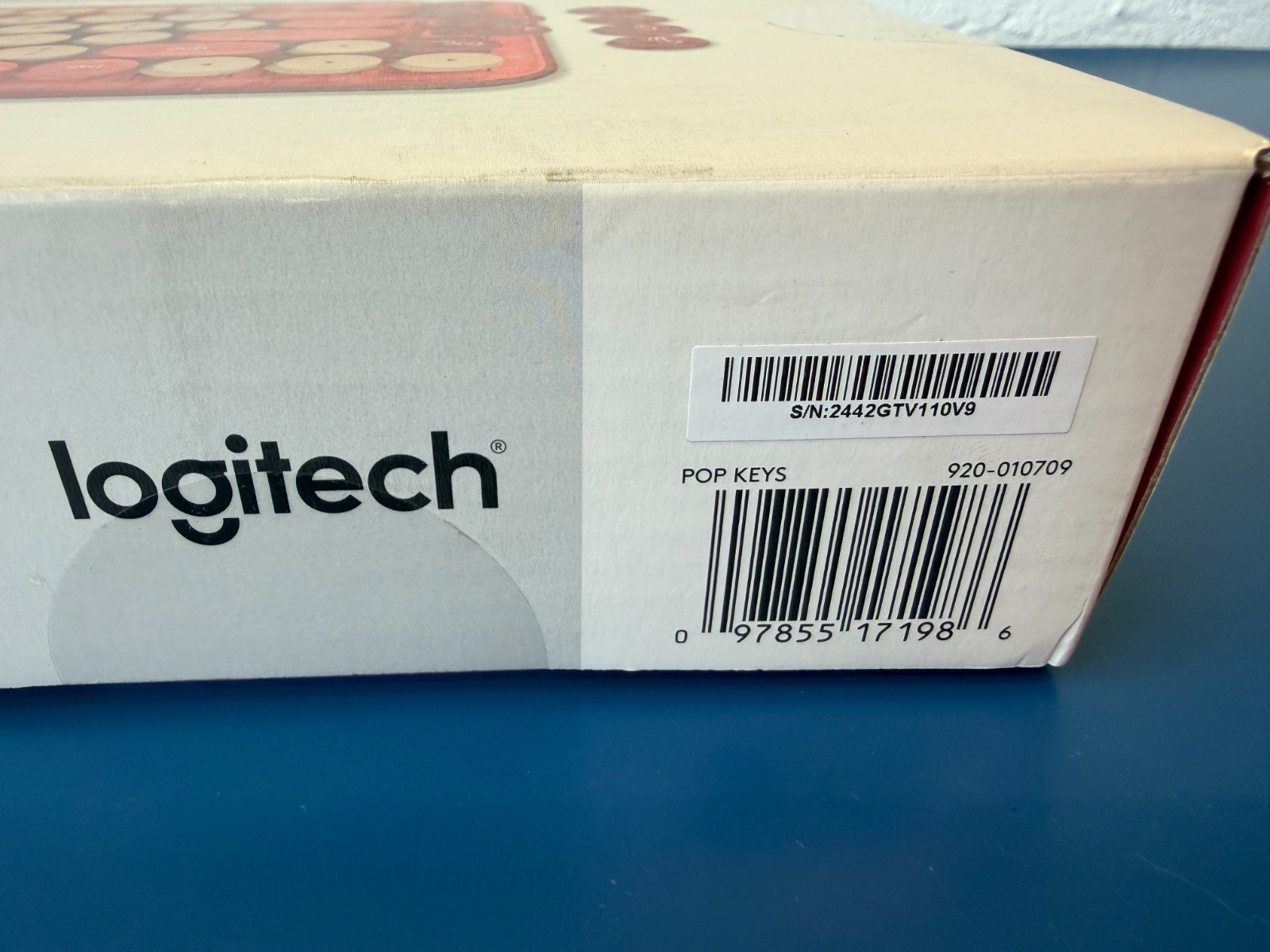 Logitech POP Keys Wireless Mechanical Keyboard With Emojis - Heartbreaker Rose - Image 2