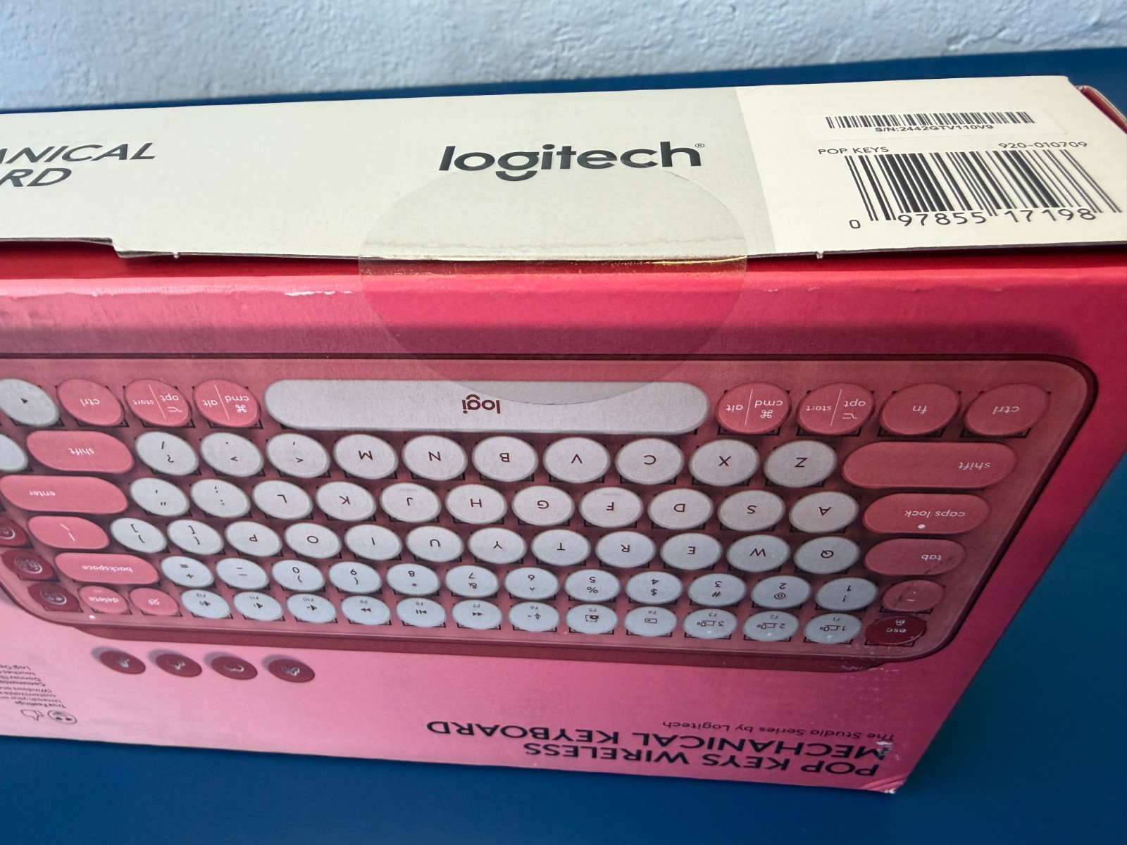 Logitech POP Keys Wireless Mechanical Keyboard With Emojis - Heartbreaker Rose - Image 3
