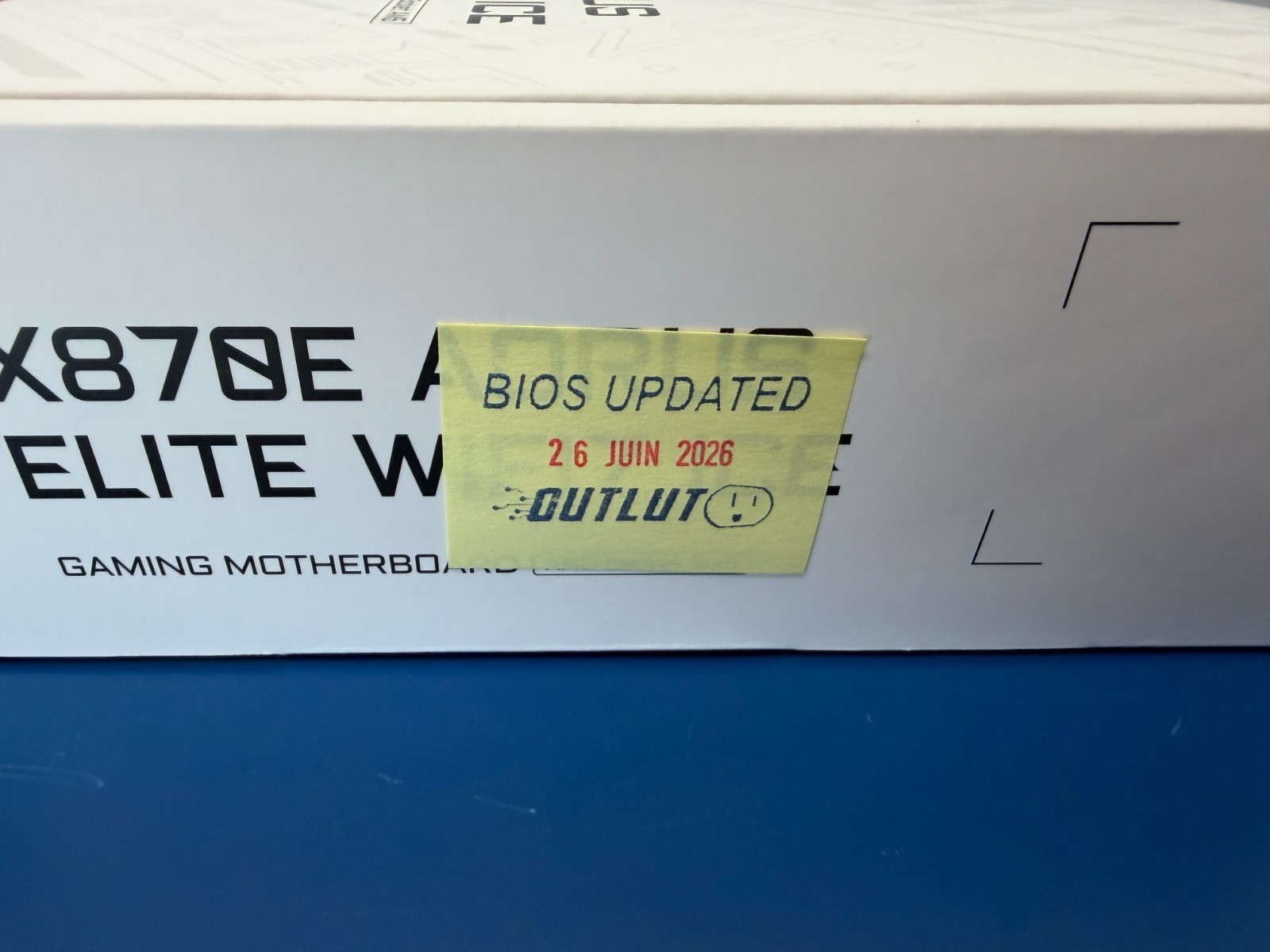GIGABYTE X870E AORUS ELITE WIFI7 ICE AM5 AMD X870E ATX Motherboard - Image 2