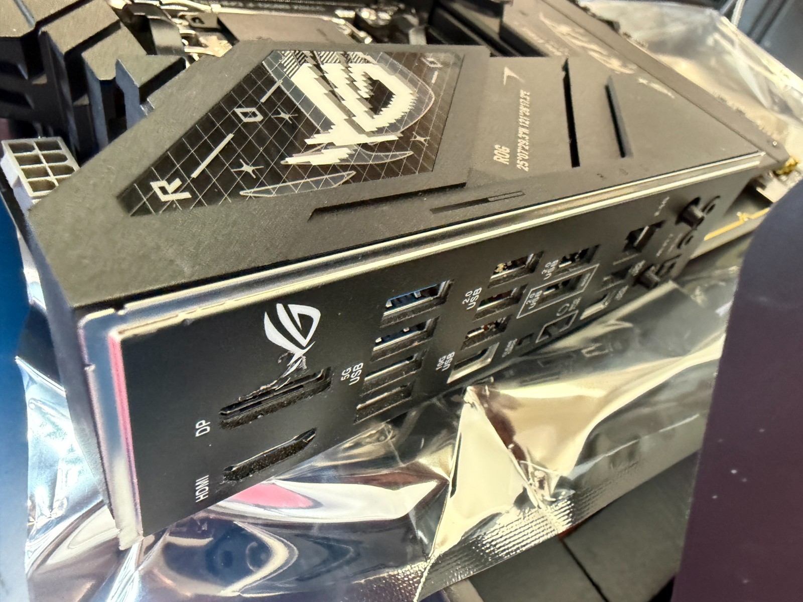 ASUS ROG Strix B850-E Gaming WiFi AMD AM5 B850 ATX Motherboard 16+2+2 Stages - Image 6